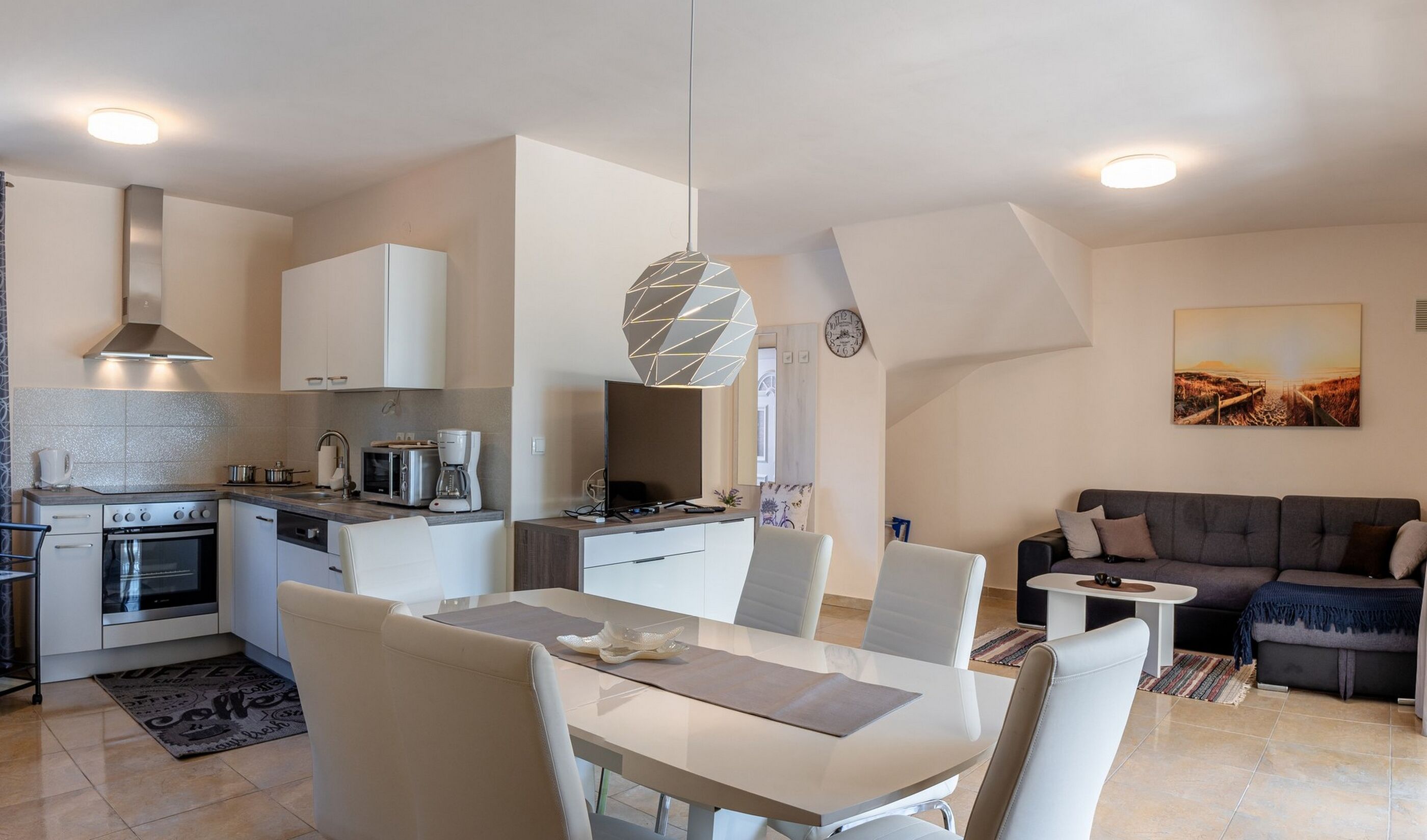 Apartments Sum mora 95858-A2