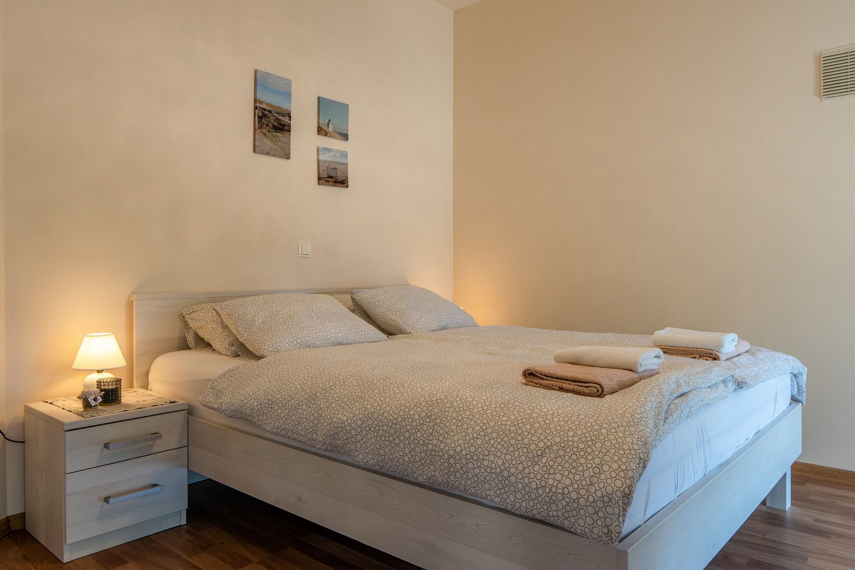Apartments Sum mora 95858-A2