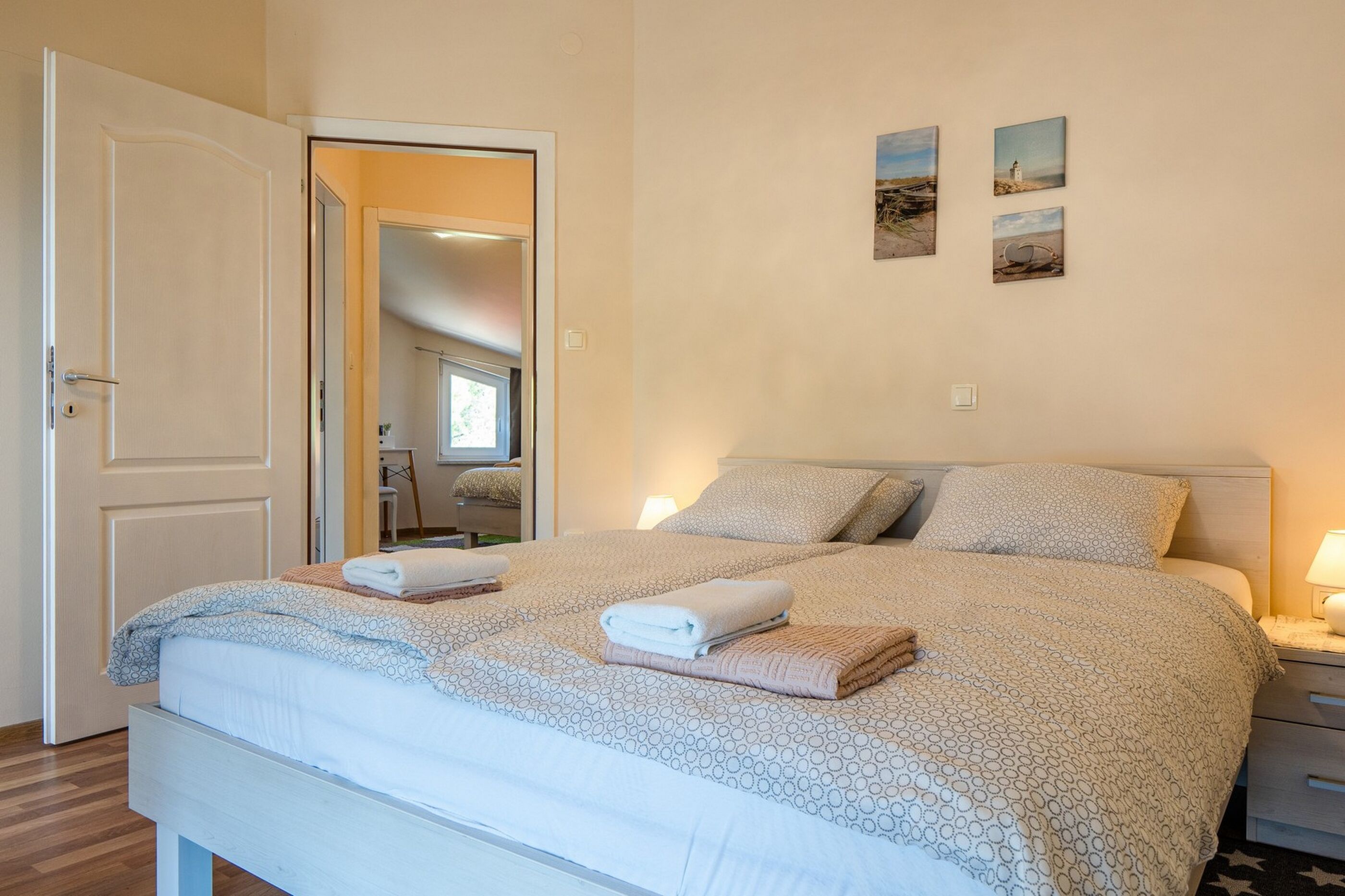 Apartments Sum mora 95858-A2