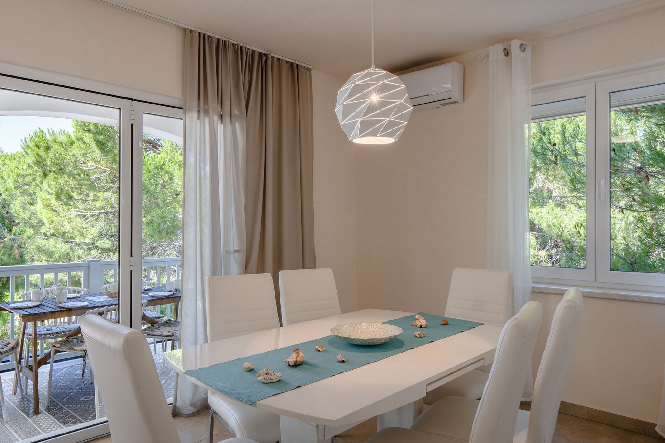 Apartments Sum mora 95858-A3