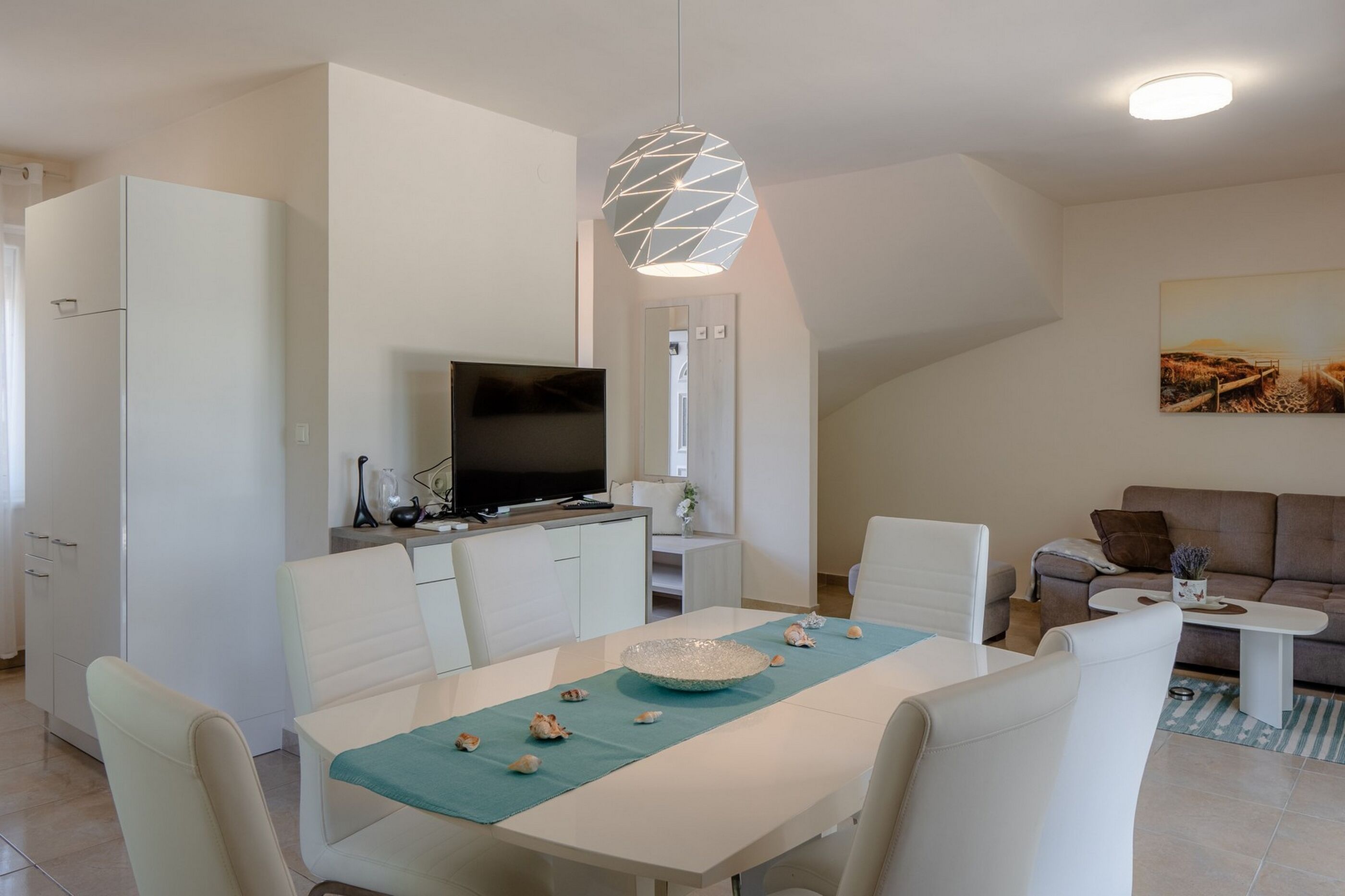 Apartments Sum mora 95858-A3
