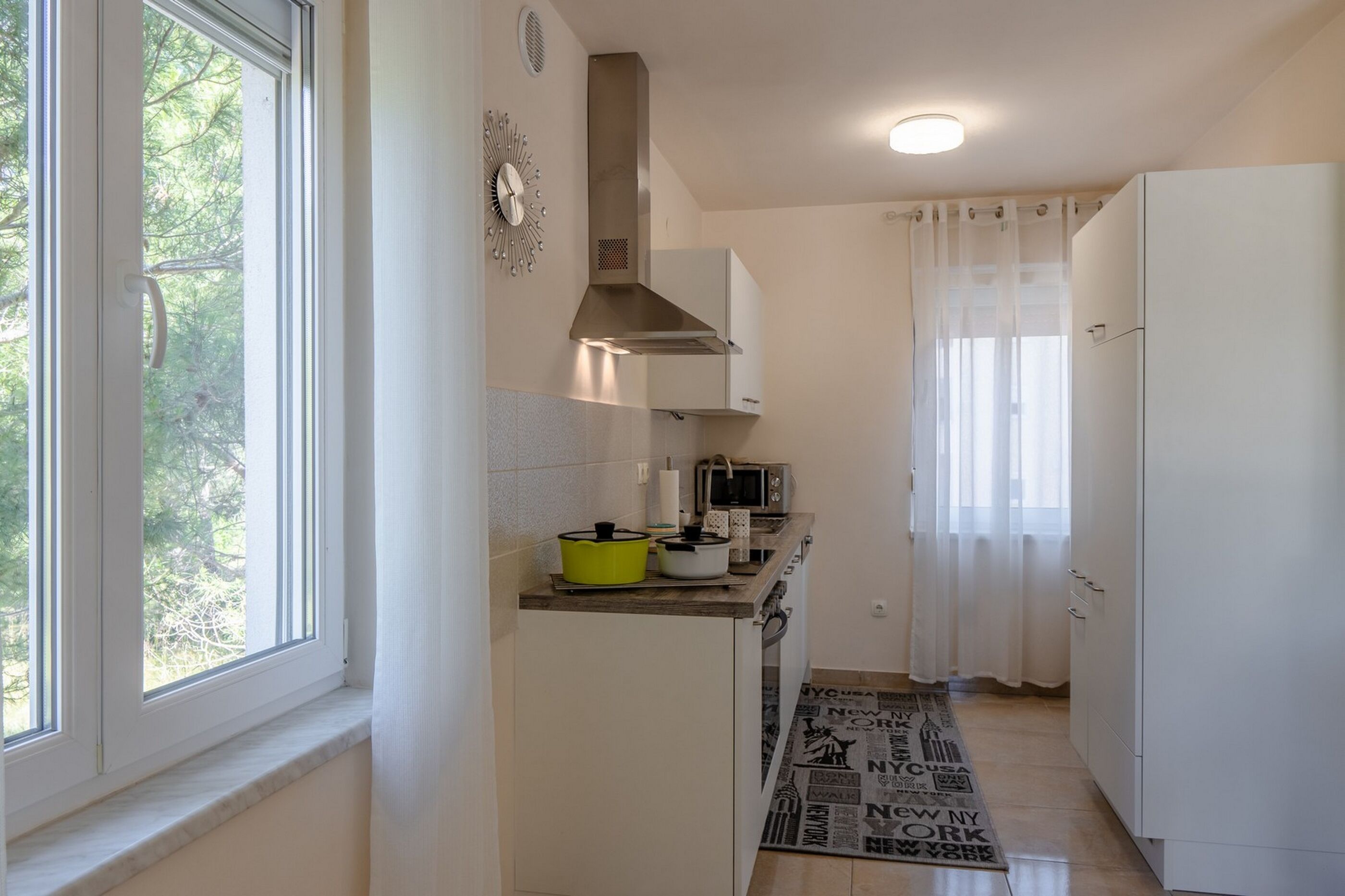 Apartments Sum mora 95858-A3