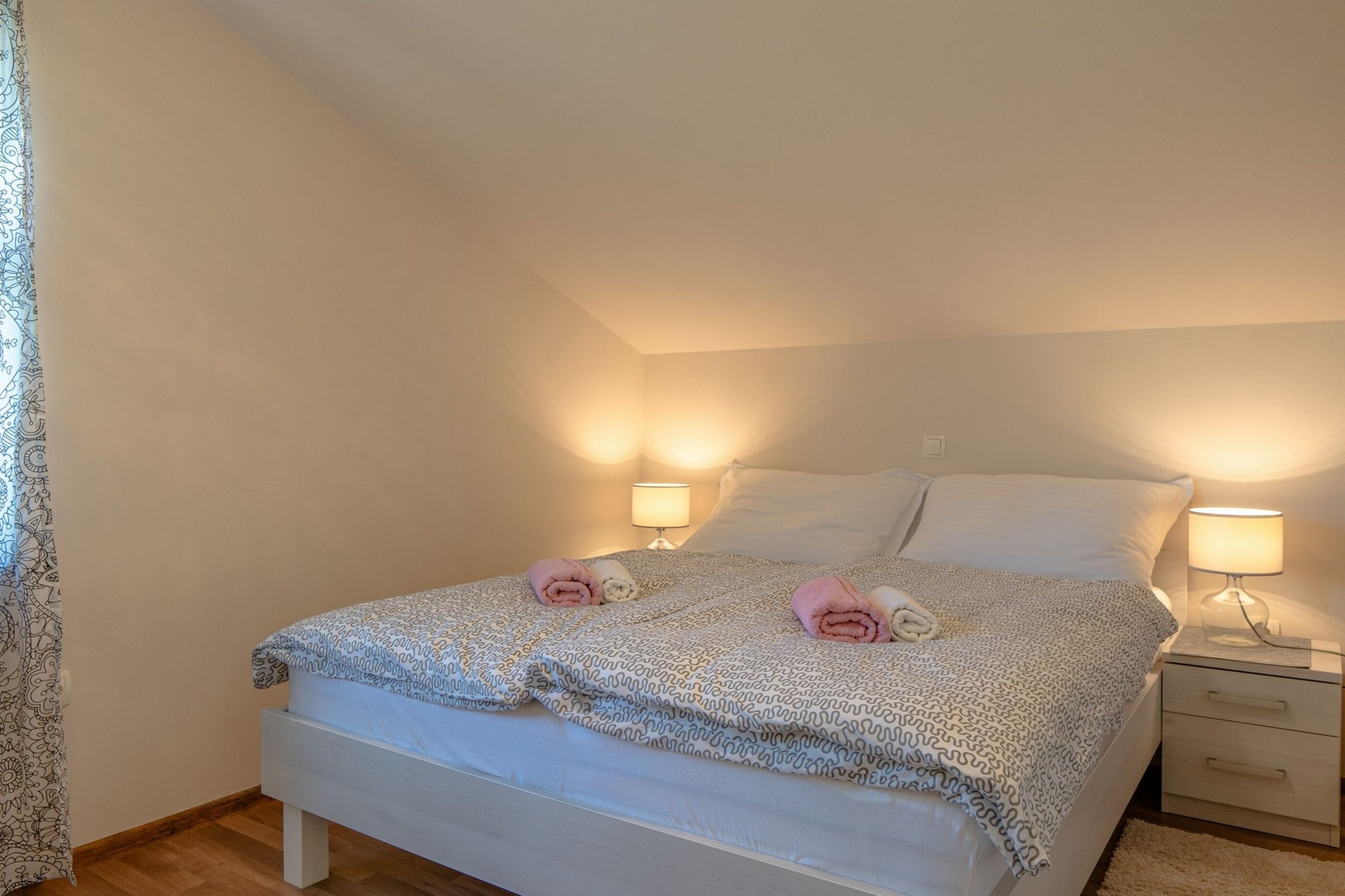 Apartments Sum mora 95858-A3
