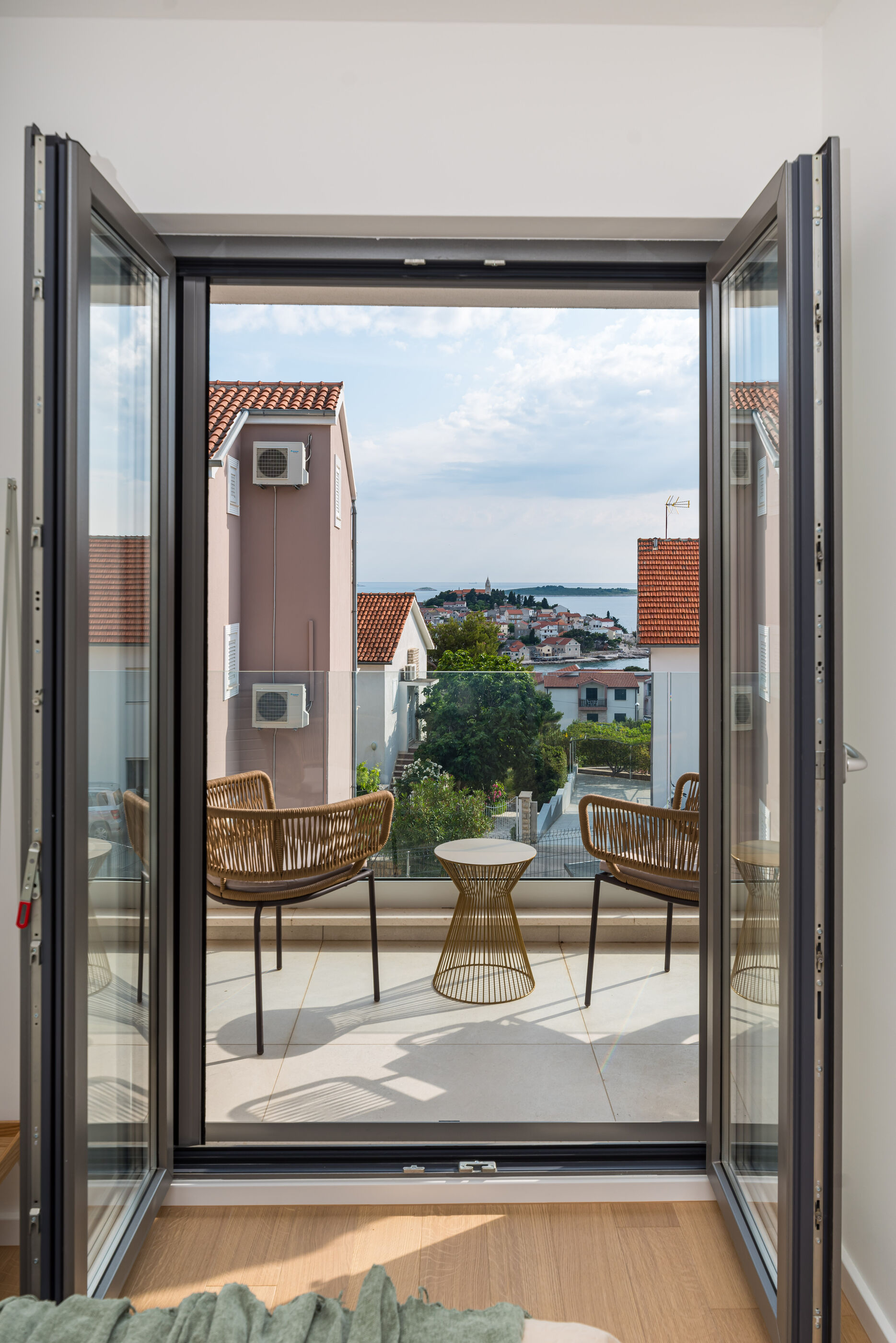 Apartments Villa Cvita 96511-A2