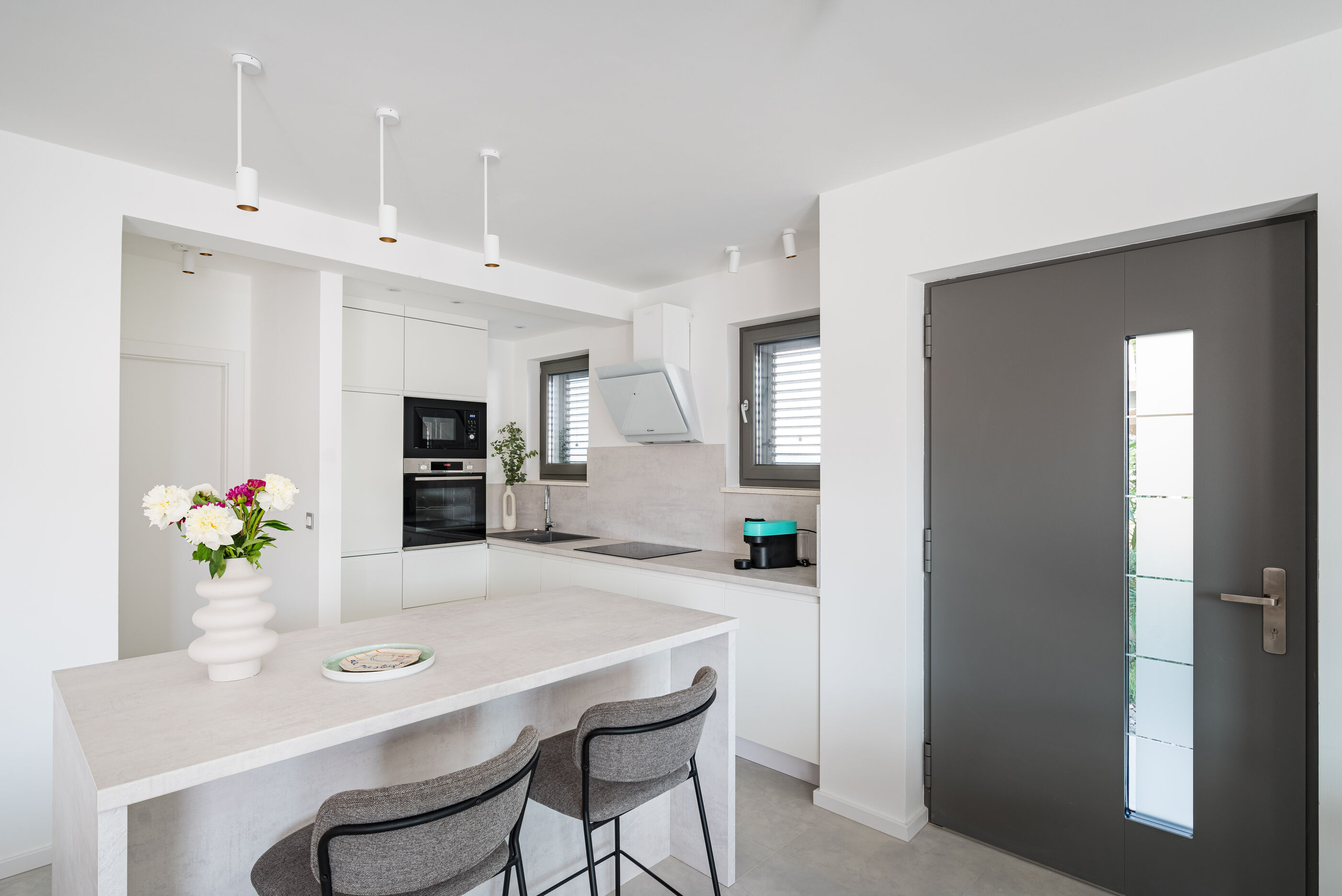 Apartments Villa Cvita 96511-A1
