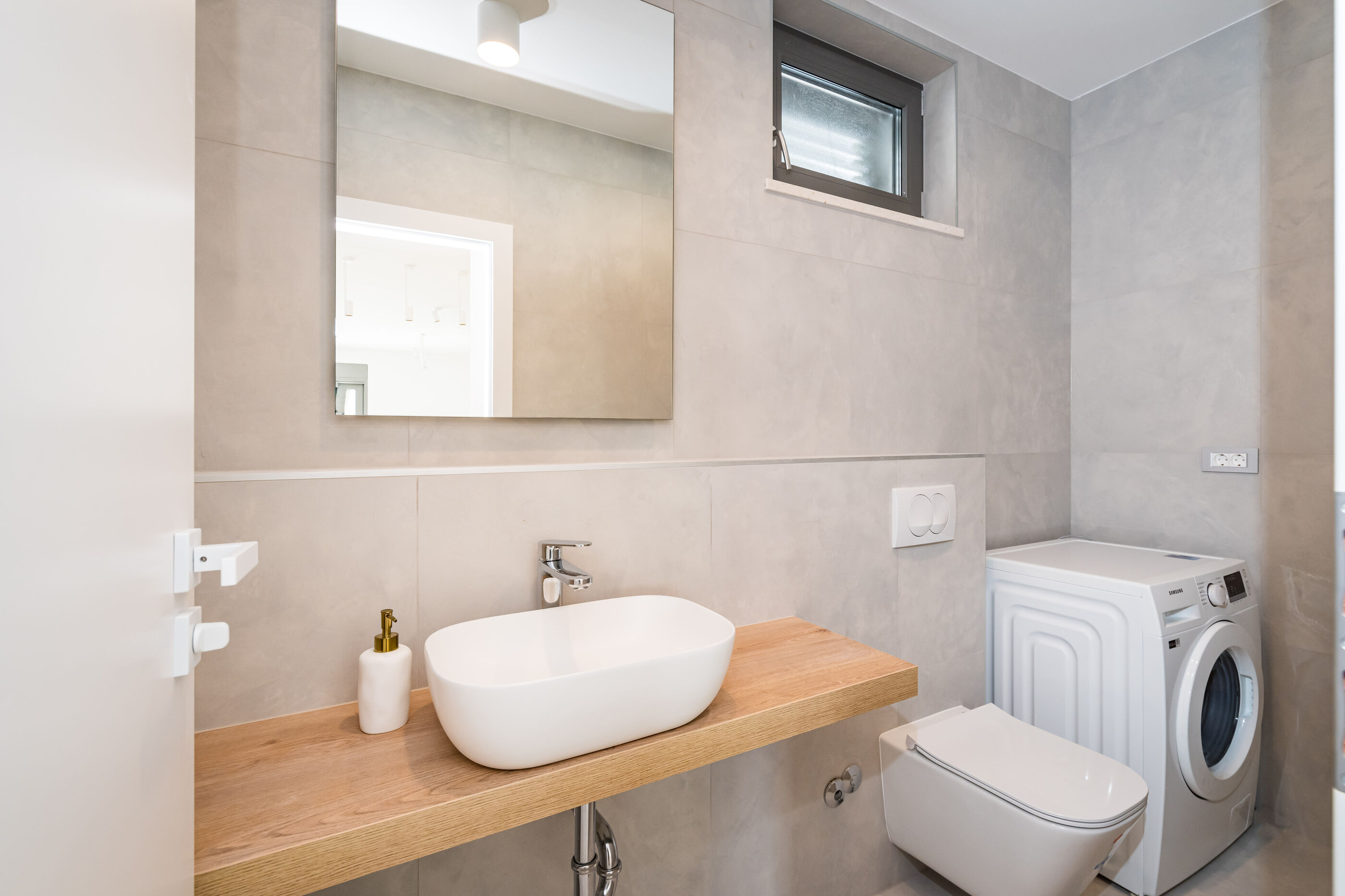 Apartments Villa Cvita 96511-A1