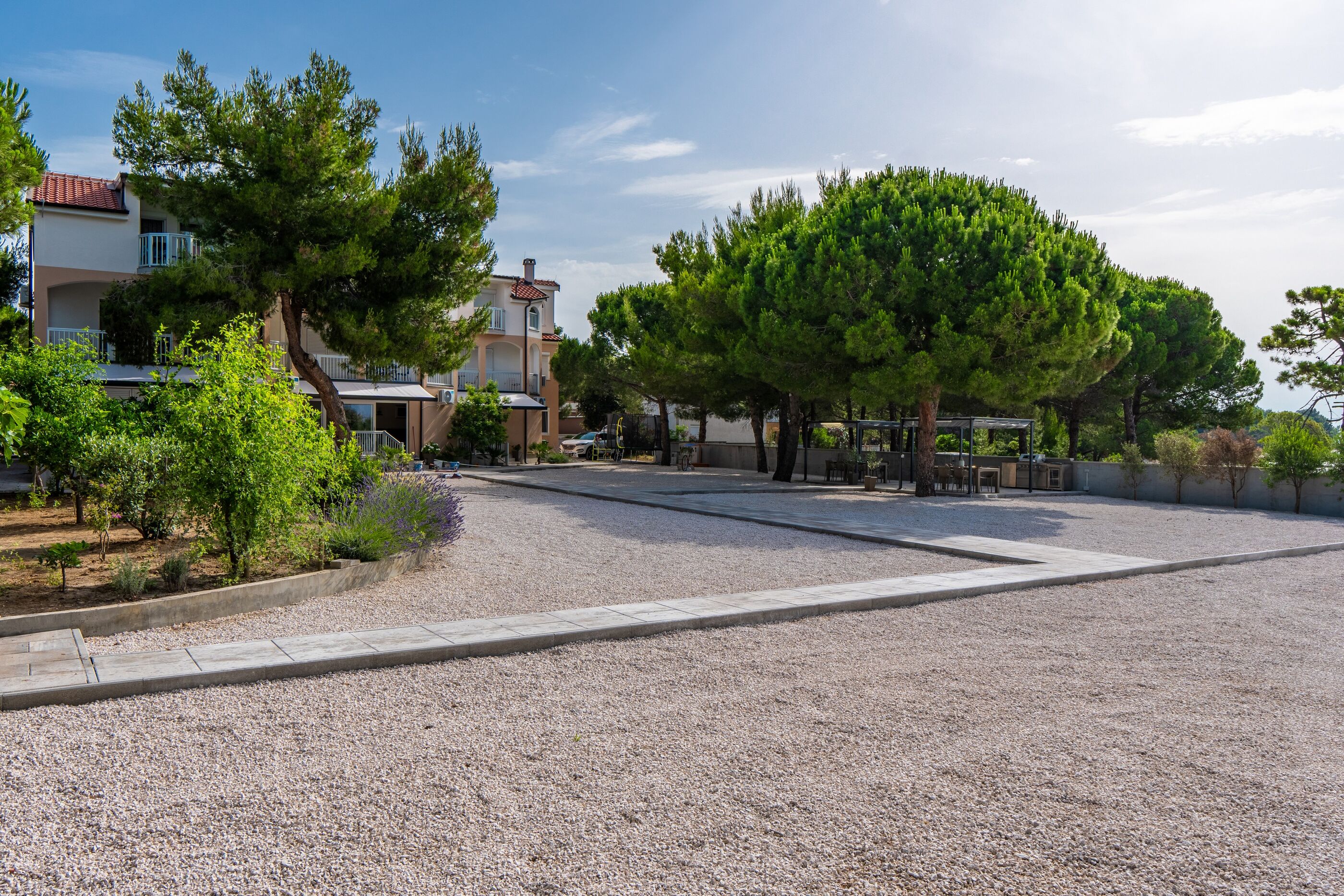 Apartments Sum mora 95858-A2