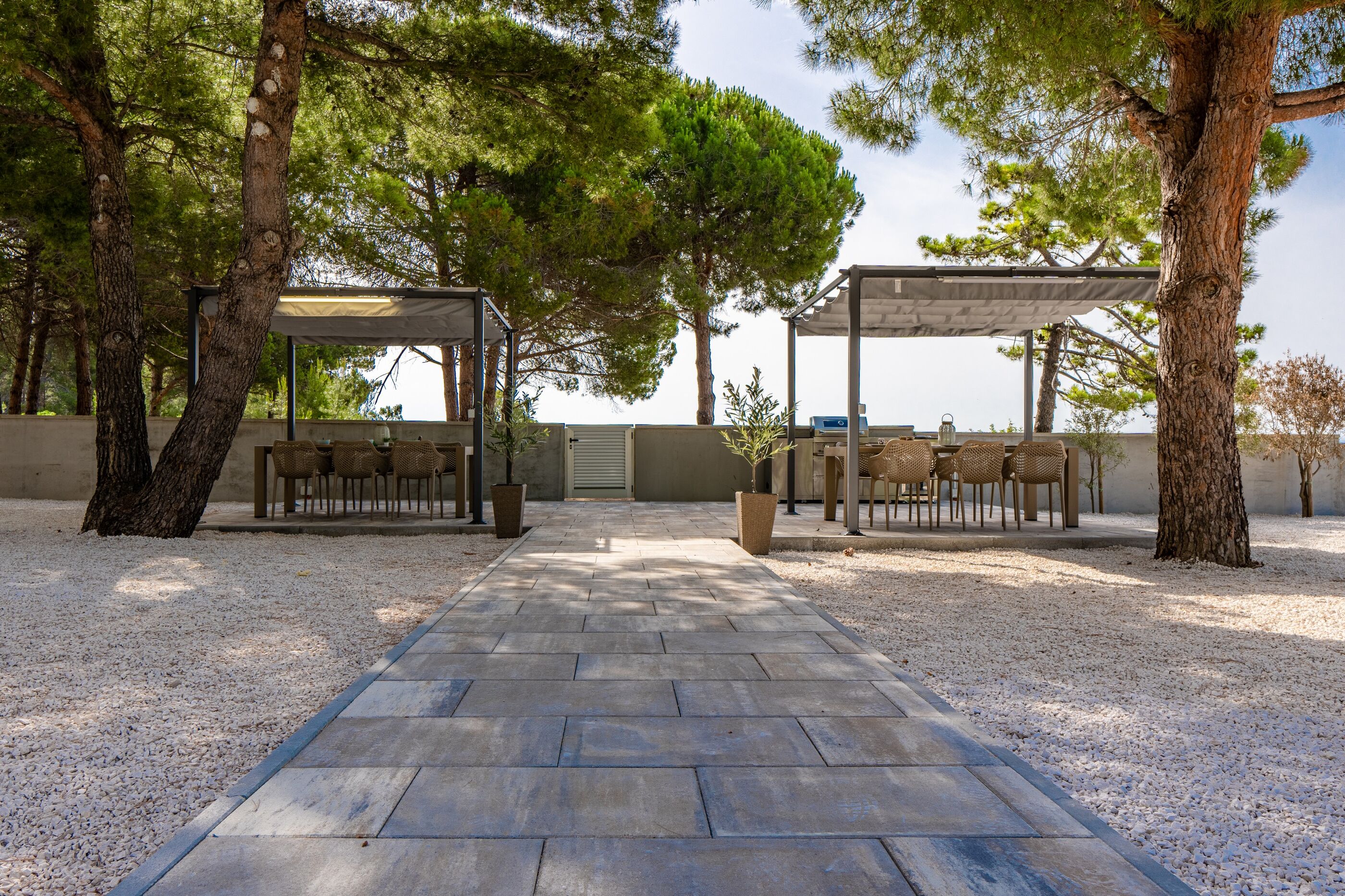 Apartments Sum mora 95858-A2