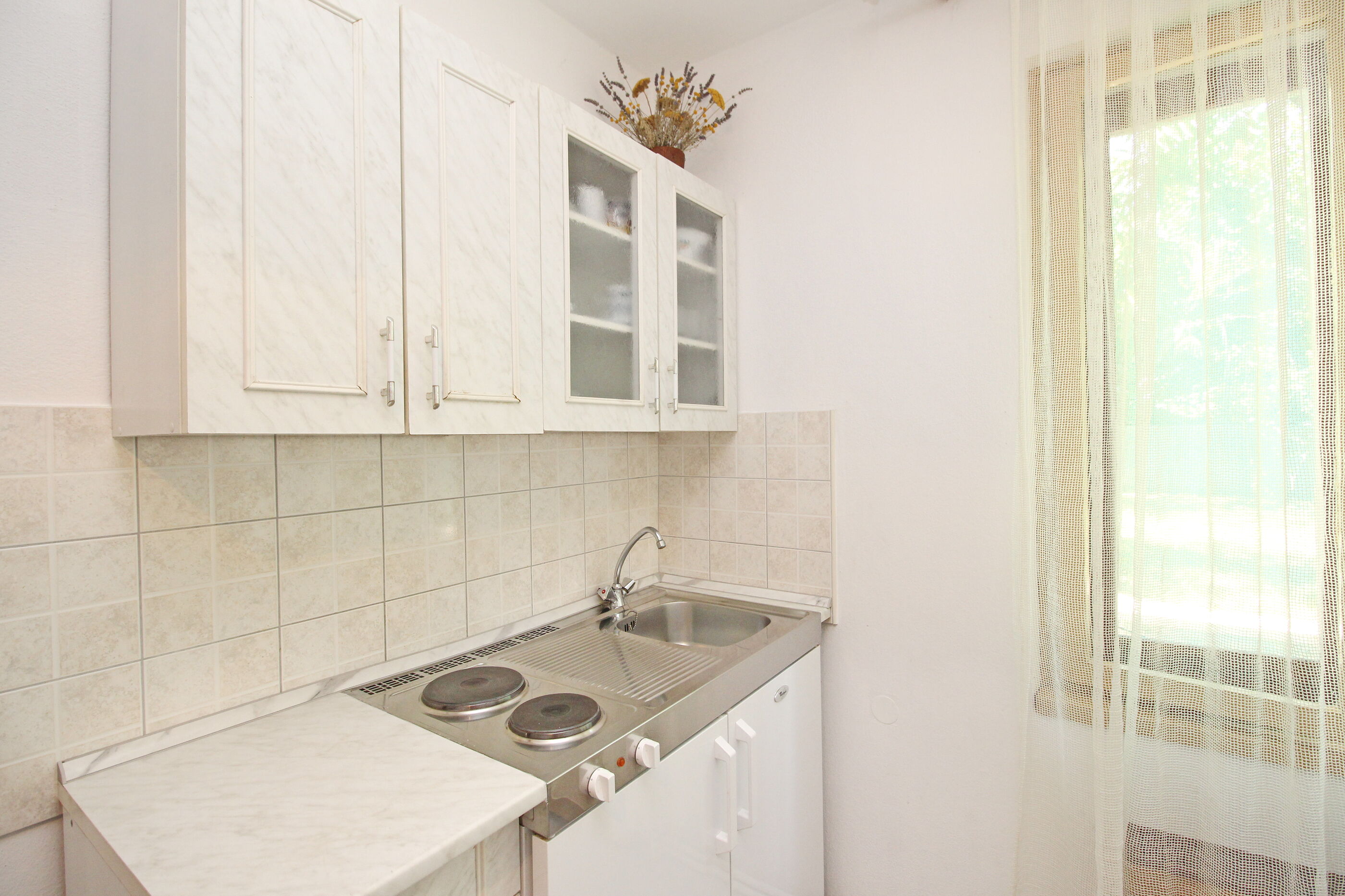 Apartments Capic Pescivica 69013-A3