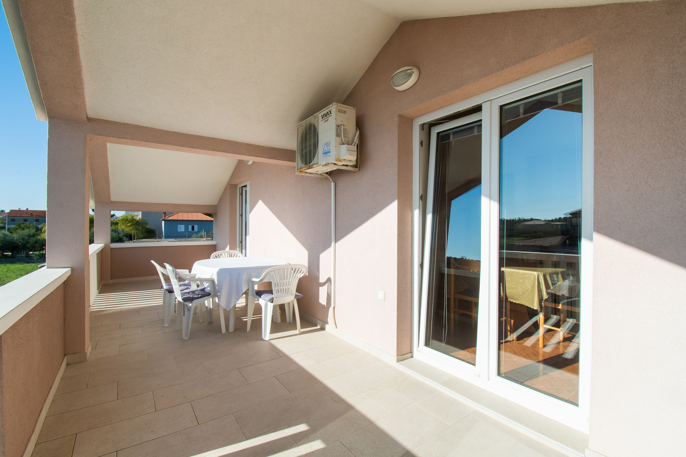 Apartments Nikola 81291-A1