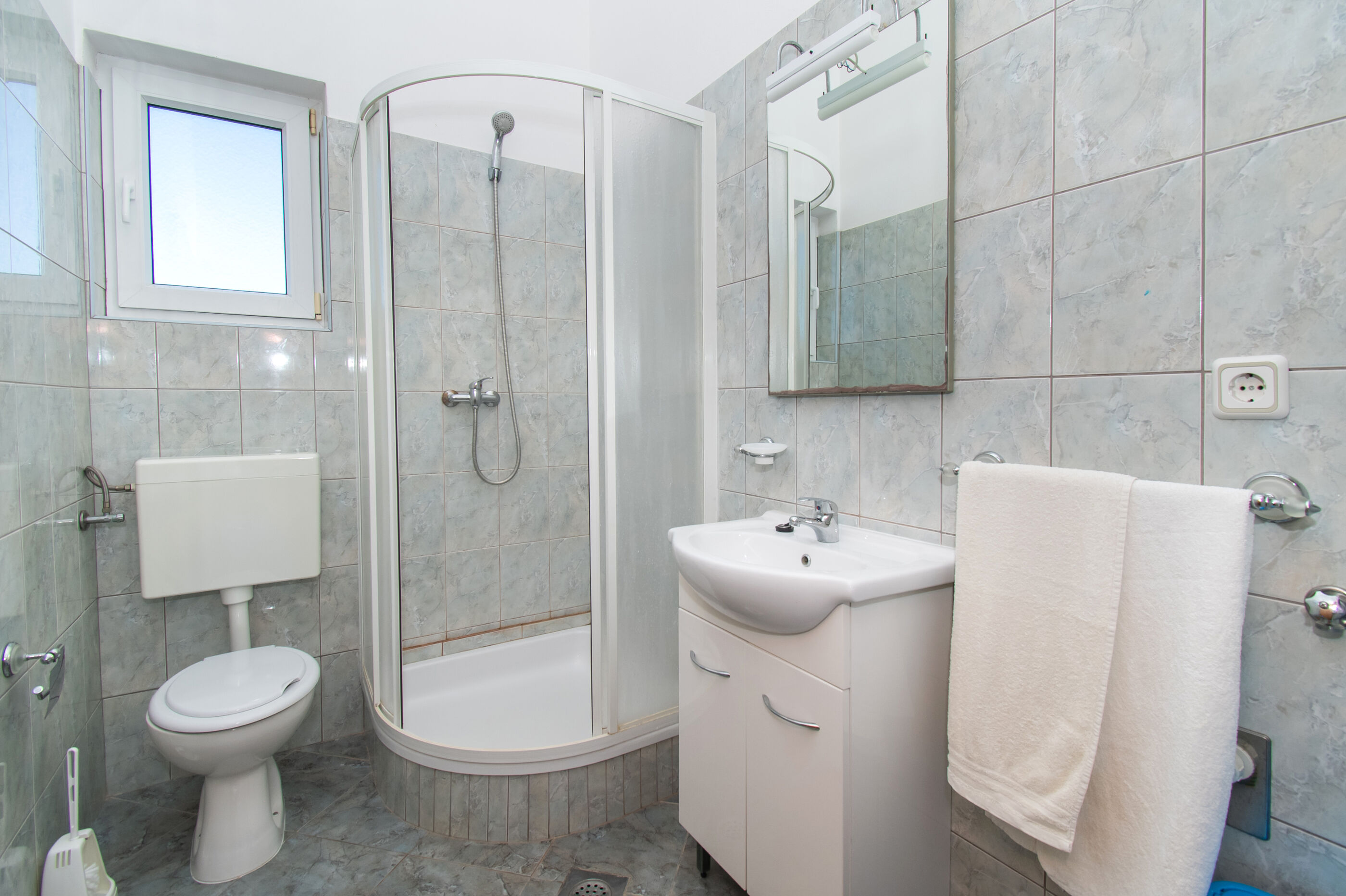 Apartments Nikola 81291-A2