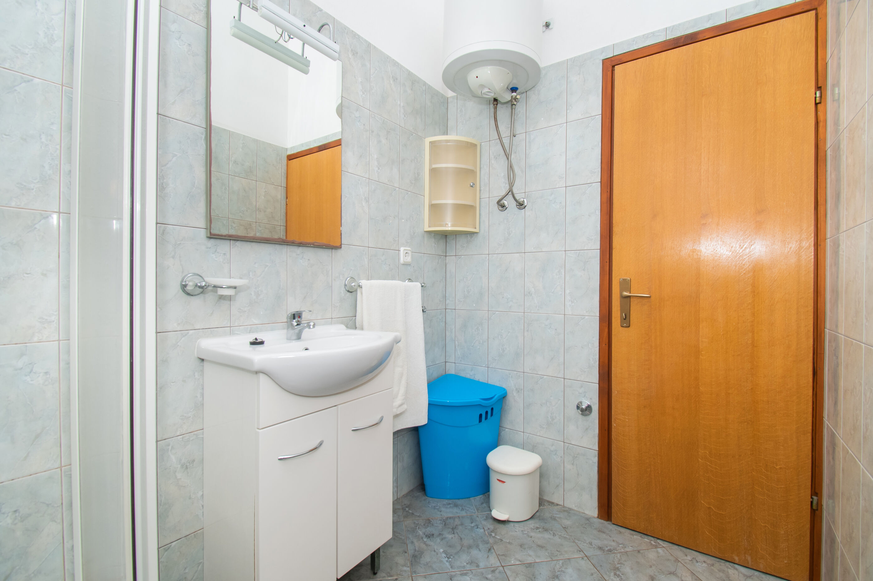 Apartments Nikola 81291-A2