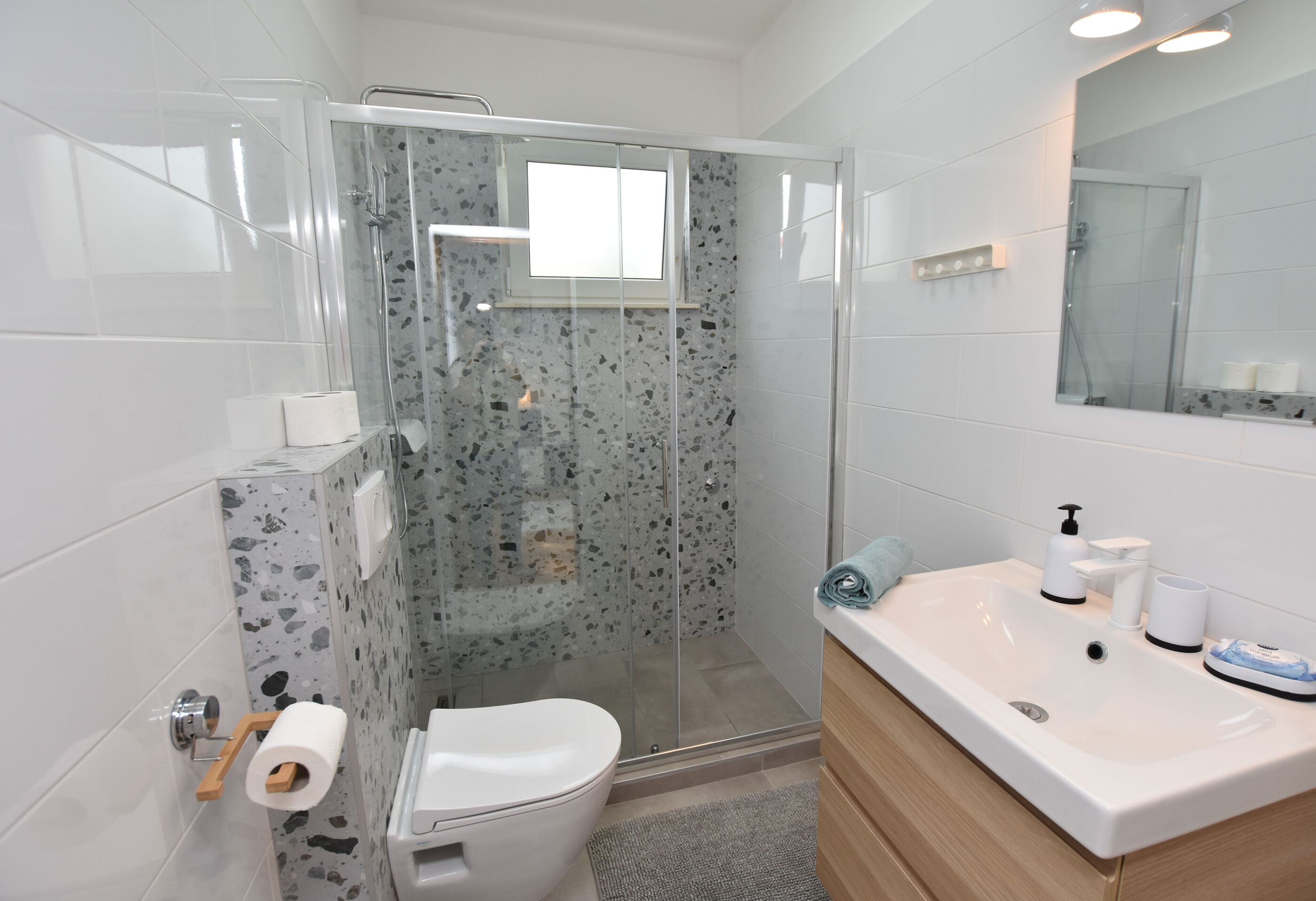 Apartments Dragica 15488-A3