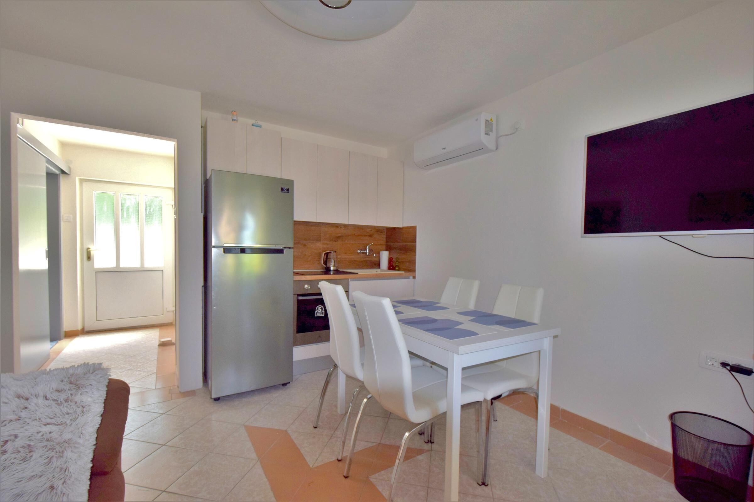Apartment Pesja 62281-A1