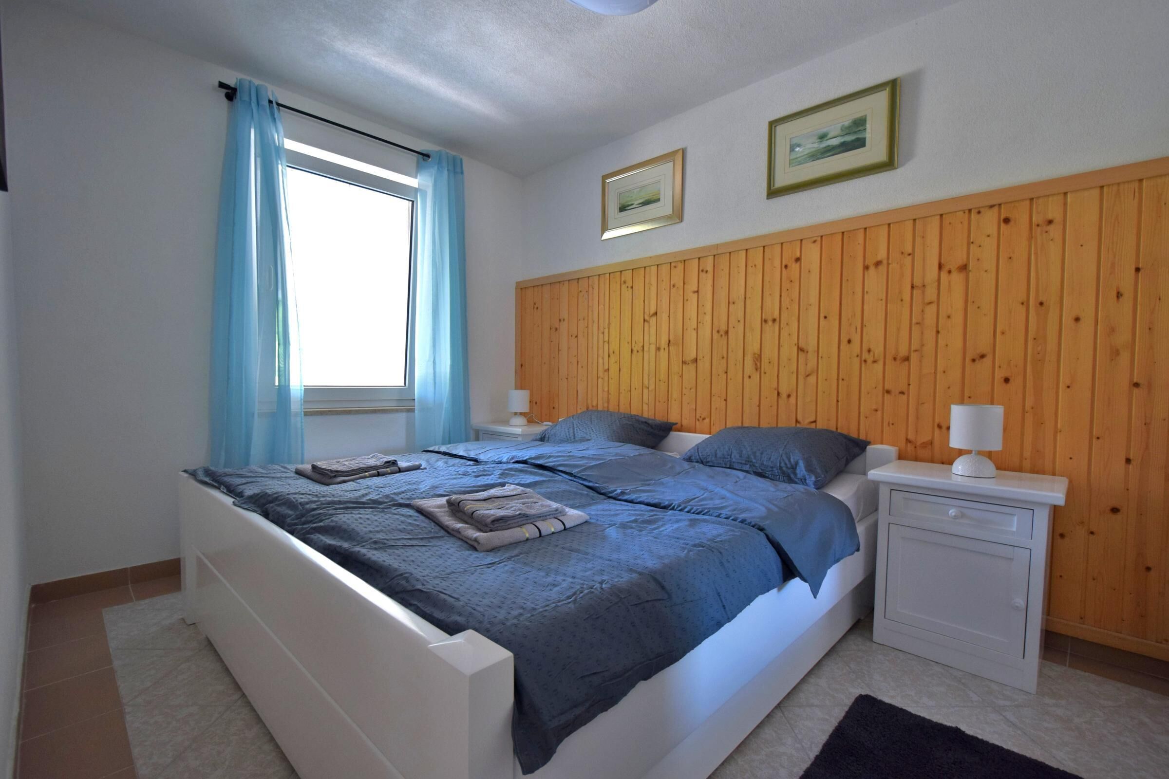Apartment Pesja 62281-A1