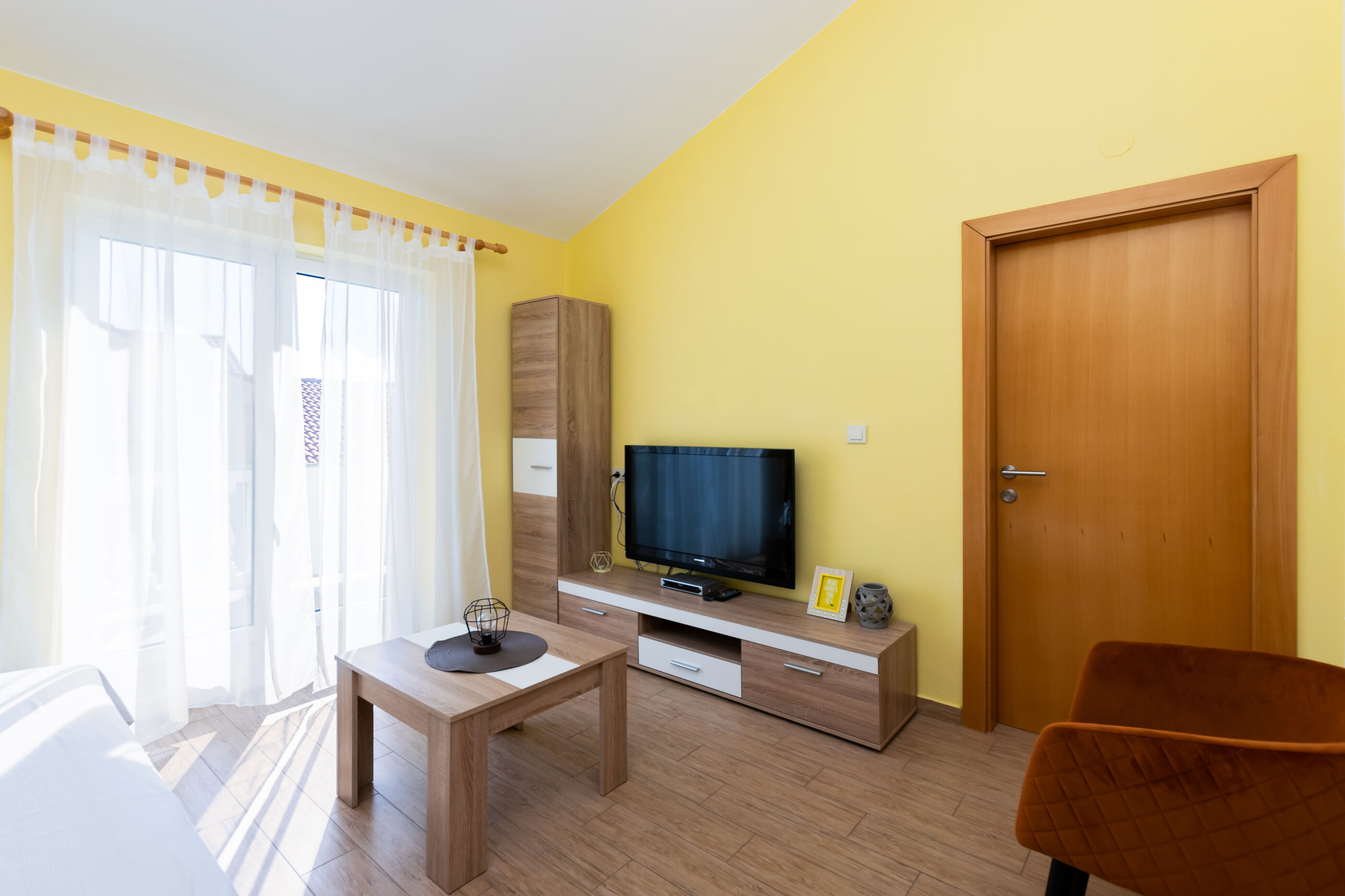 Apartments Miranda 89931-A1