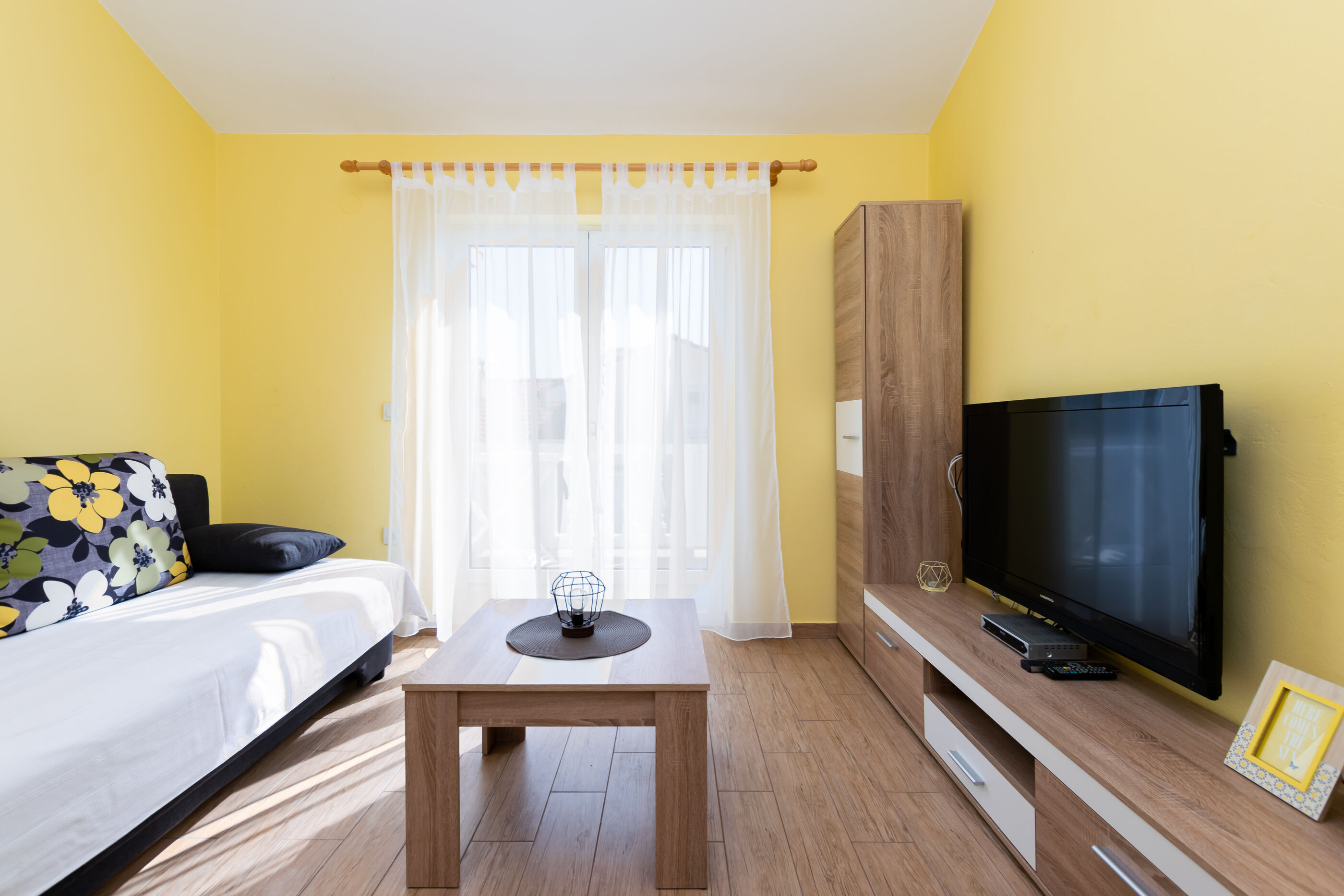 Apartments Miranda 89931-A1