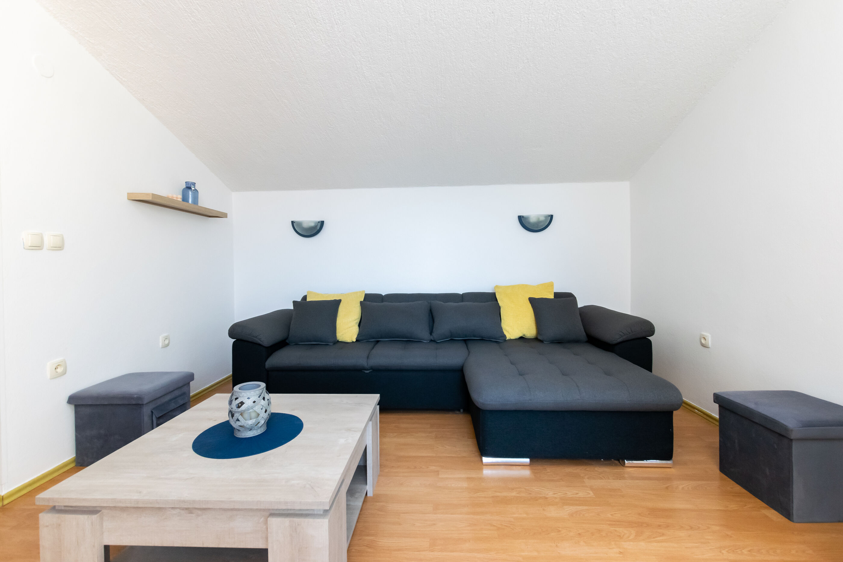 Apartments Miranda 89931-A2