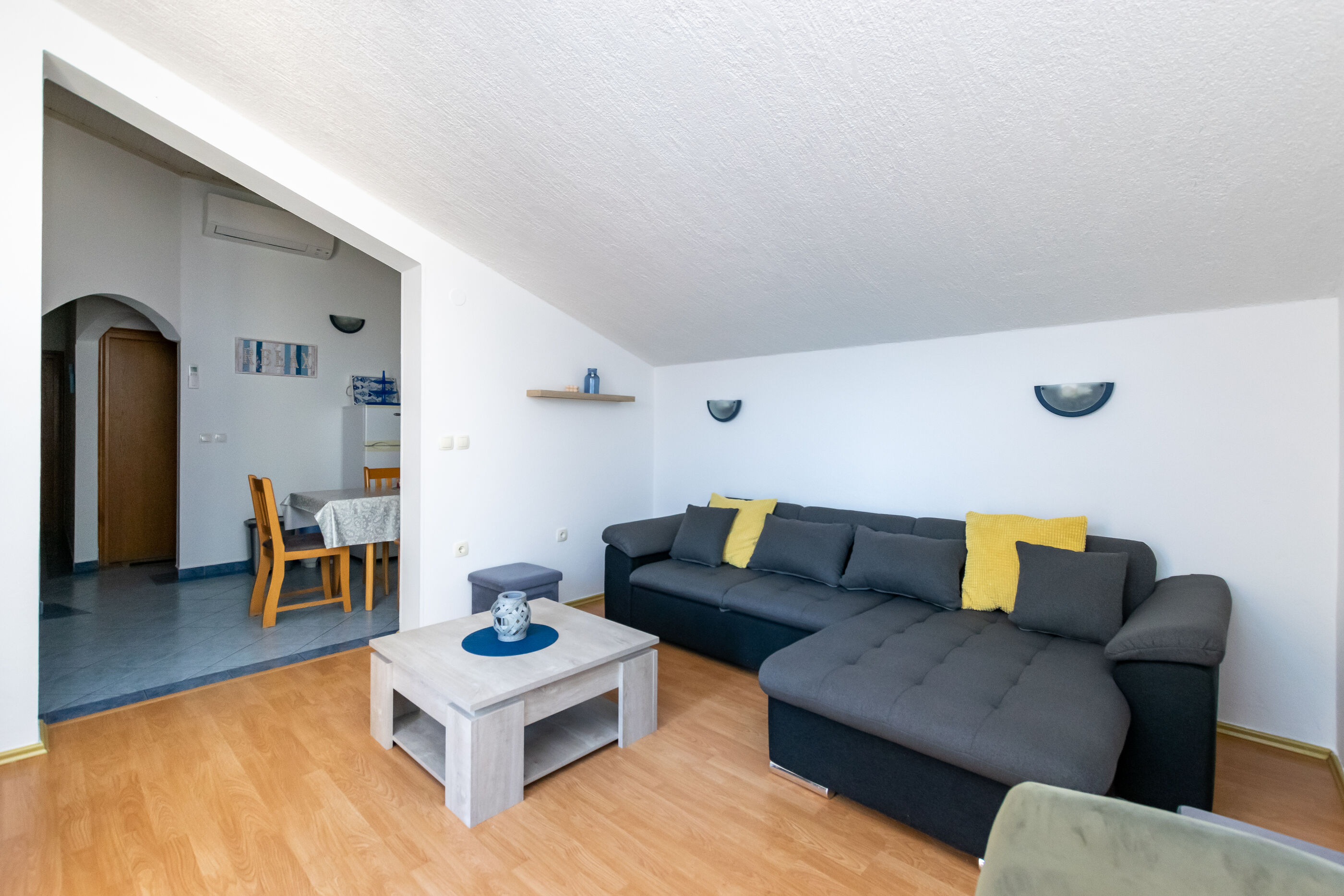Apartments Miranda 89931-A2