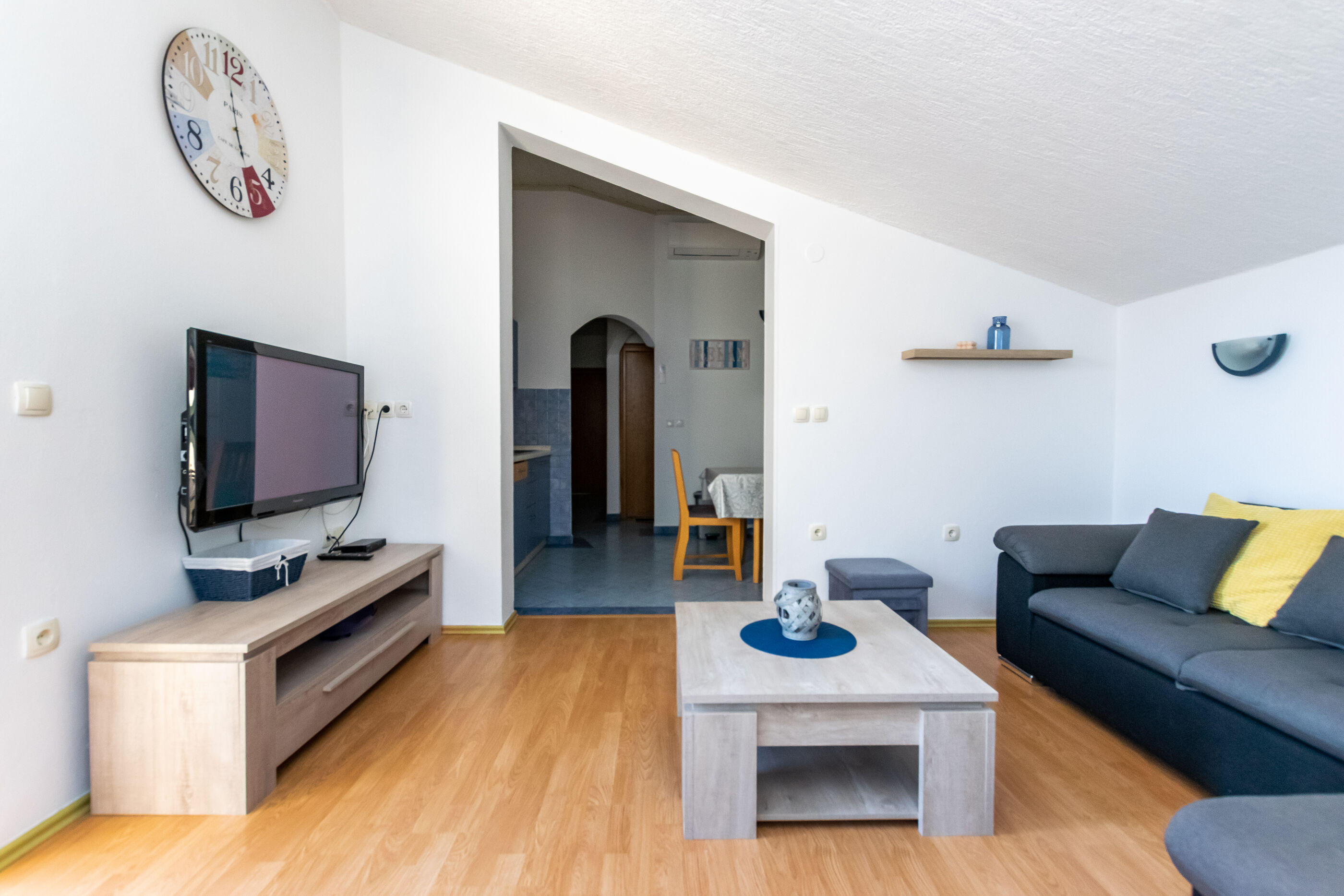 Apartments Miranda 89931-A2