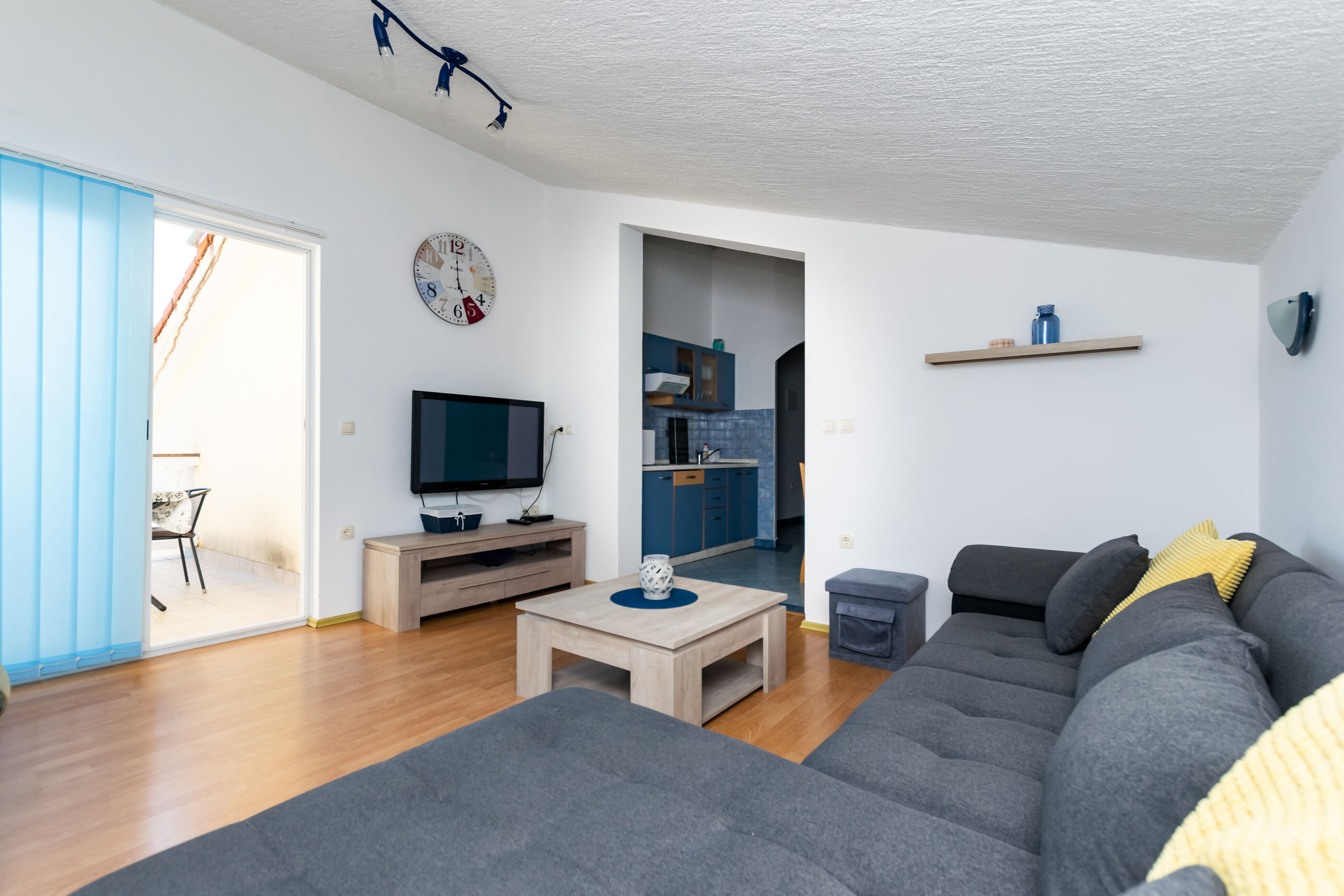 Apartments Miranda 89931-A2