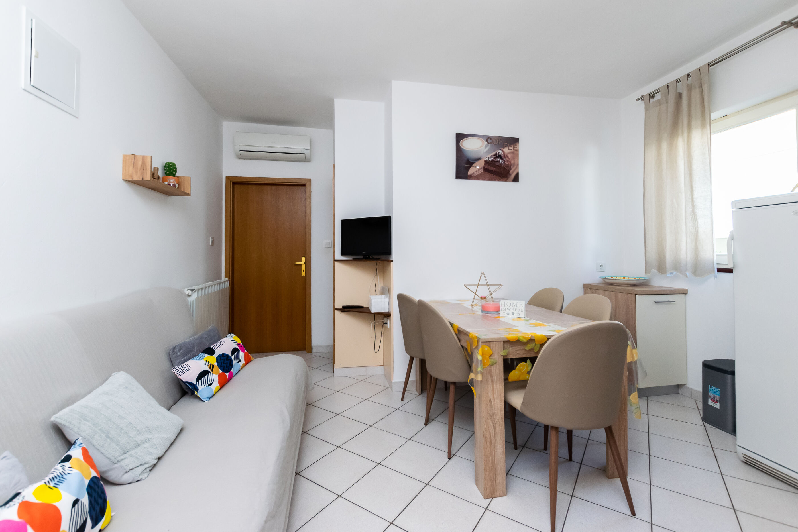Apartments Miranda 89931-A4