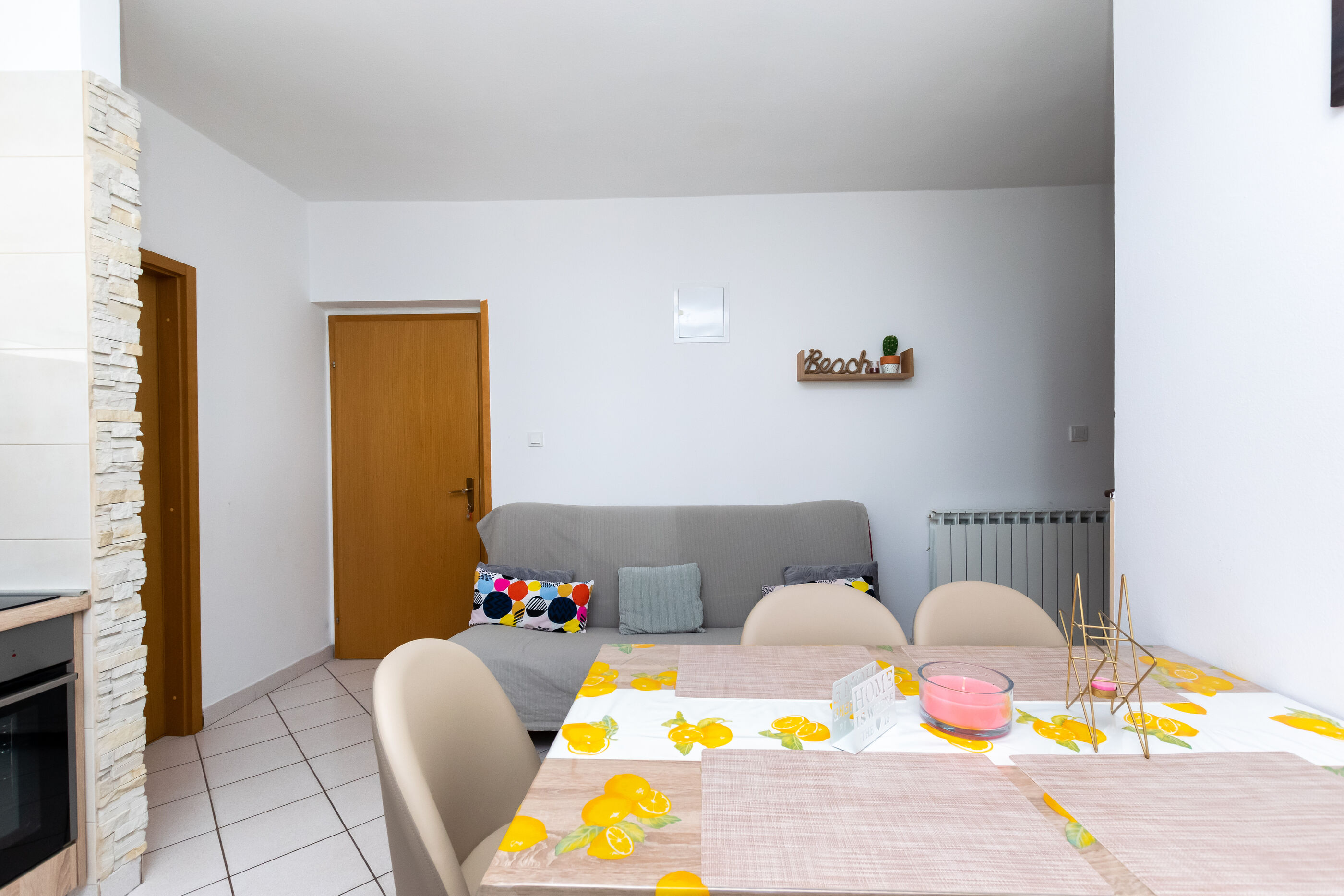 Apartments Miranda 89931-A4