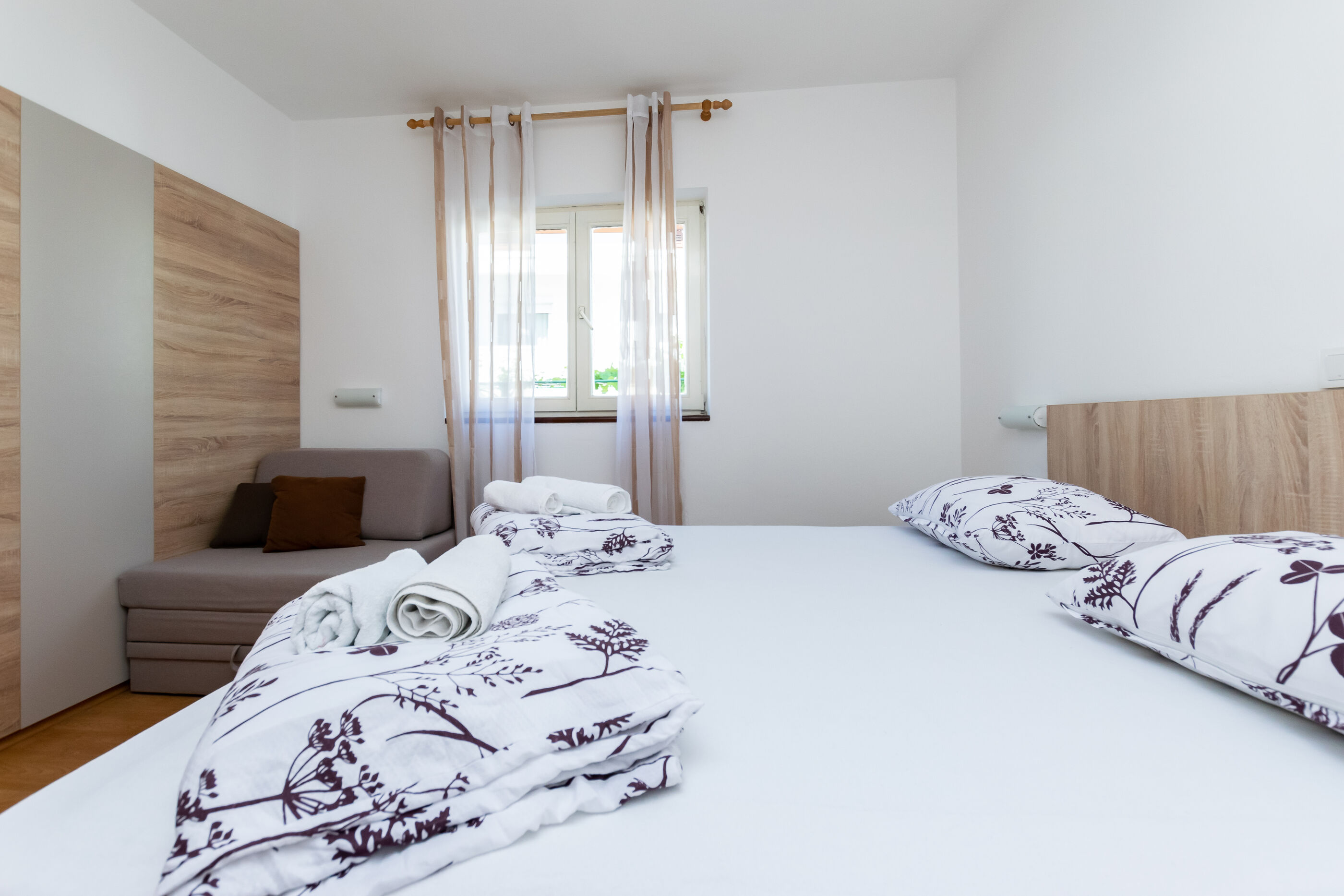 Apartments Miranda 89931-A4