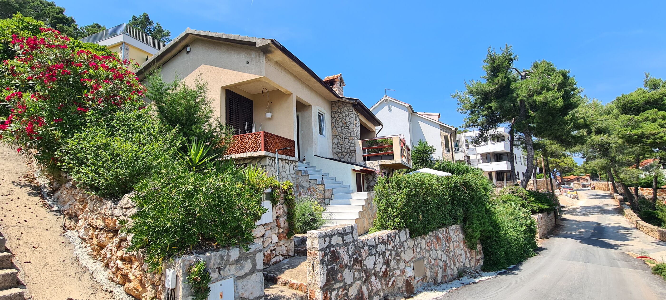 Apartments and Room Vitarnja 96651-A1