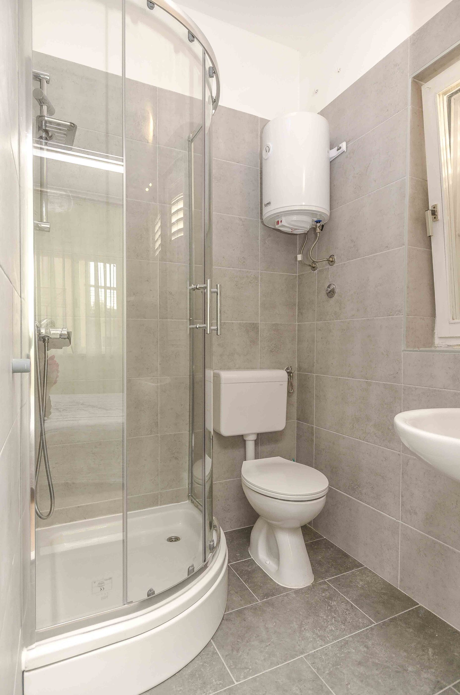 Apartments Ivka 82101-A1