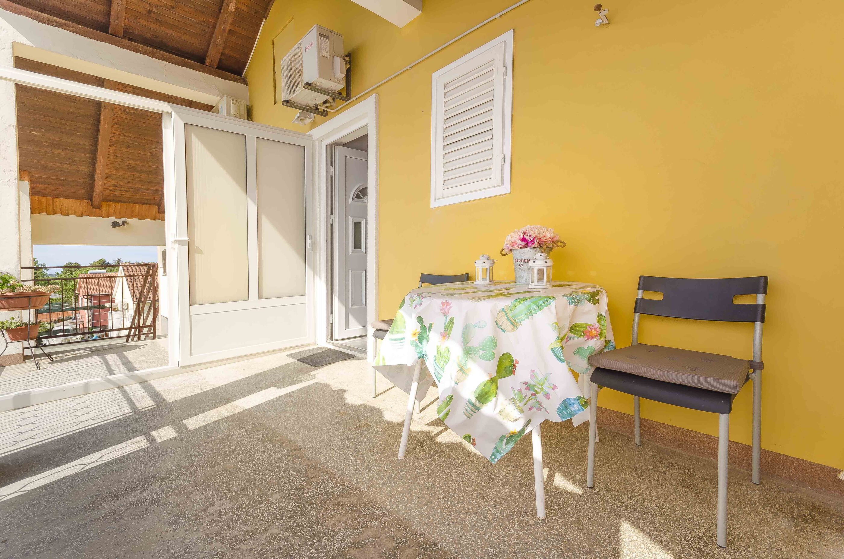 Apartments Ivka 82101-A4