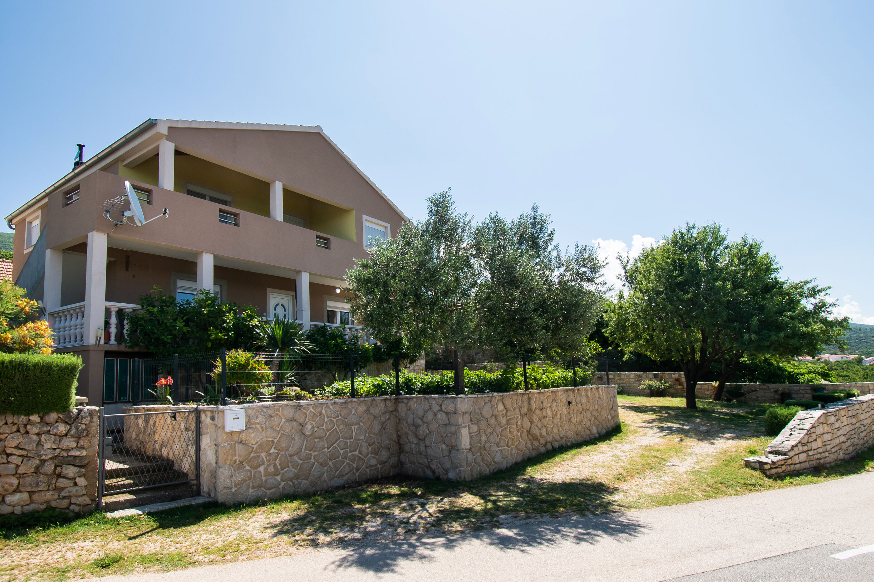 House Sea and river 27421-K1