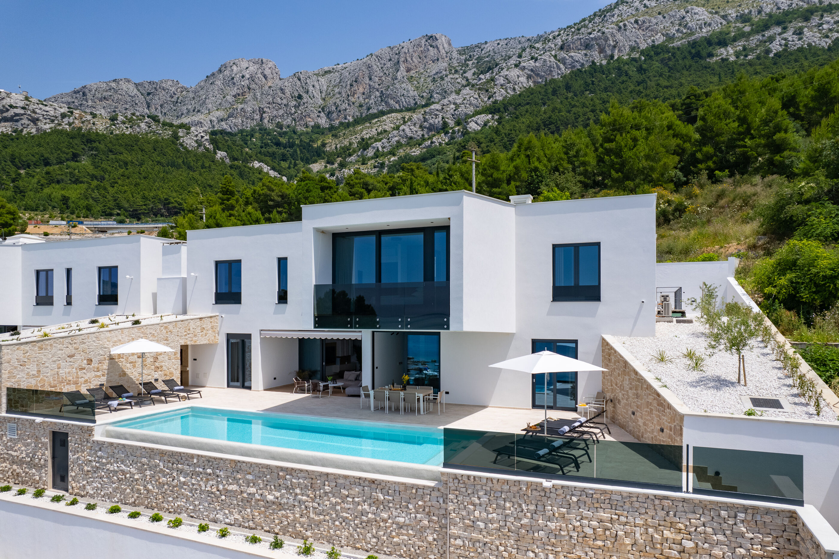 Villa Prestige V9781-K1