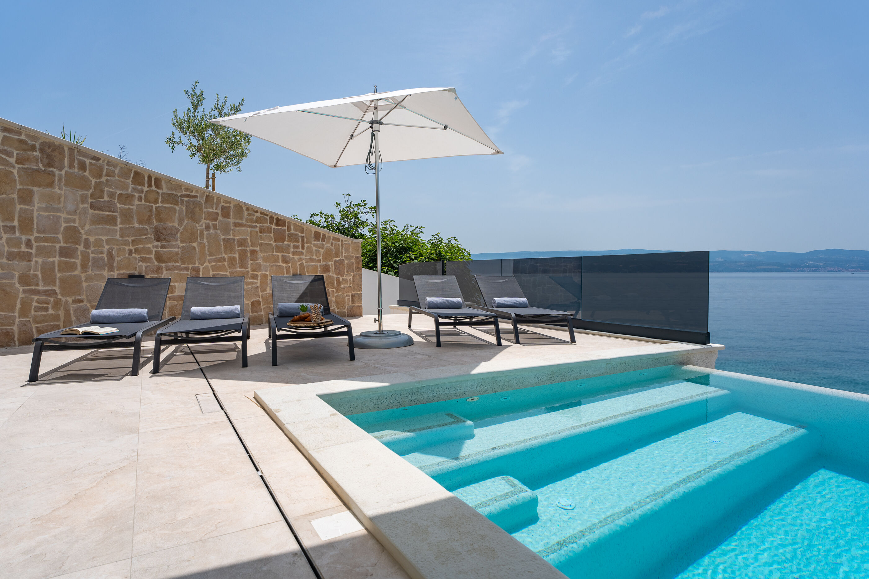 Villa Prestige V9781-K1