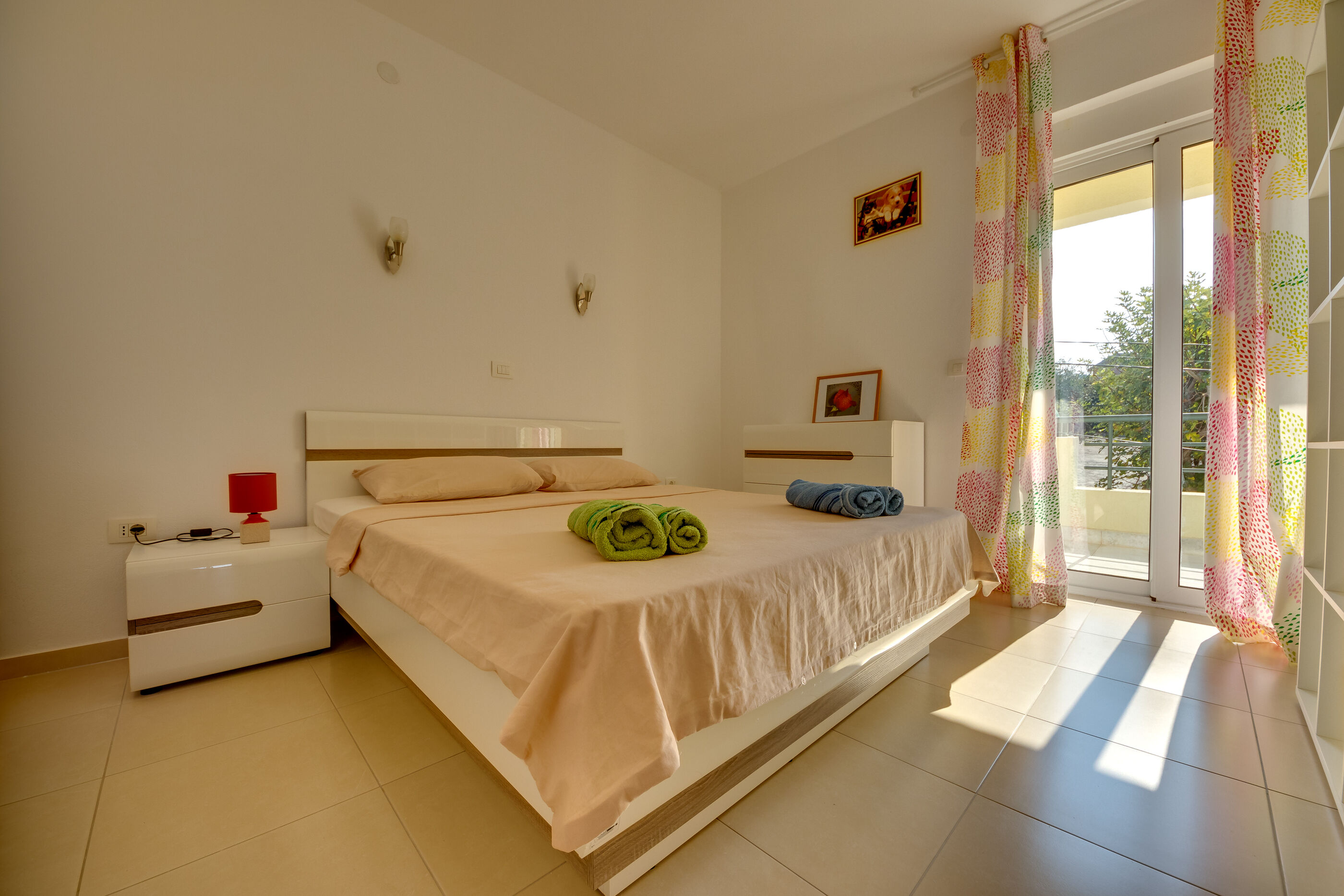 Apartments Utjeha 47501-A8