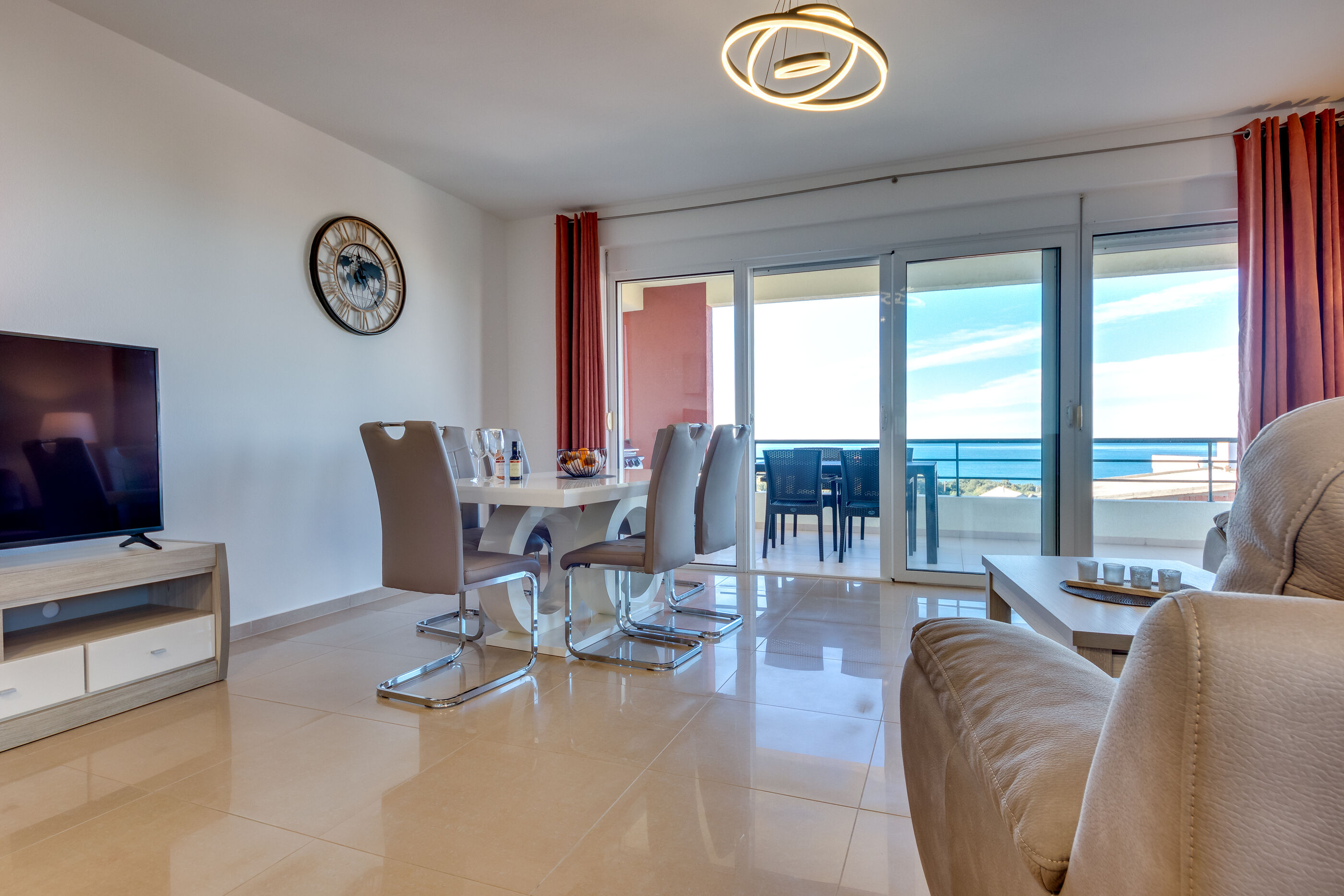 Apartments Utjeha 47501-A9