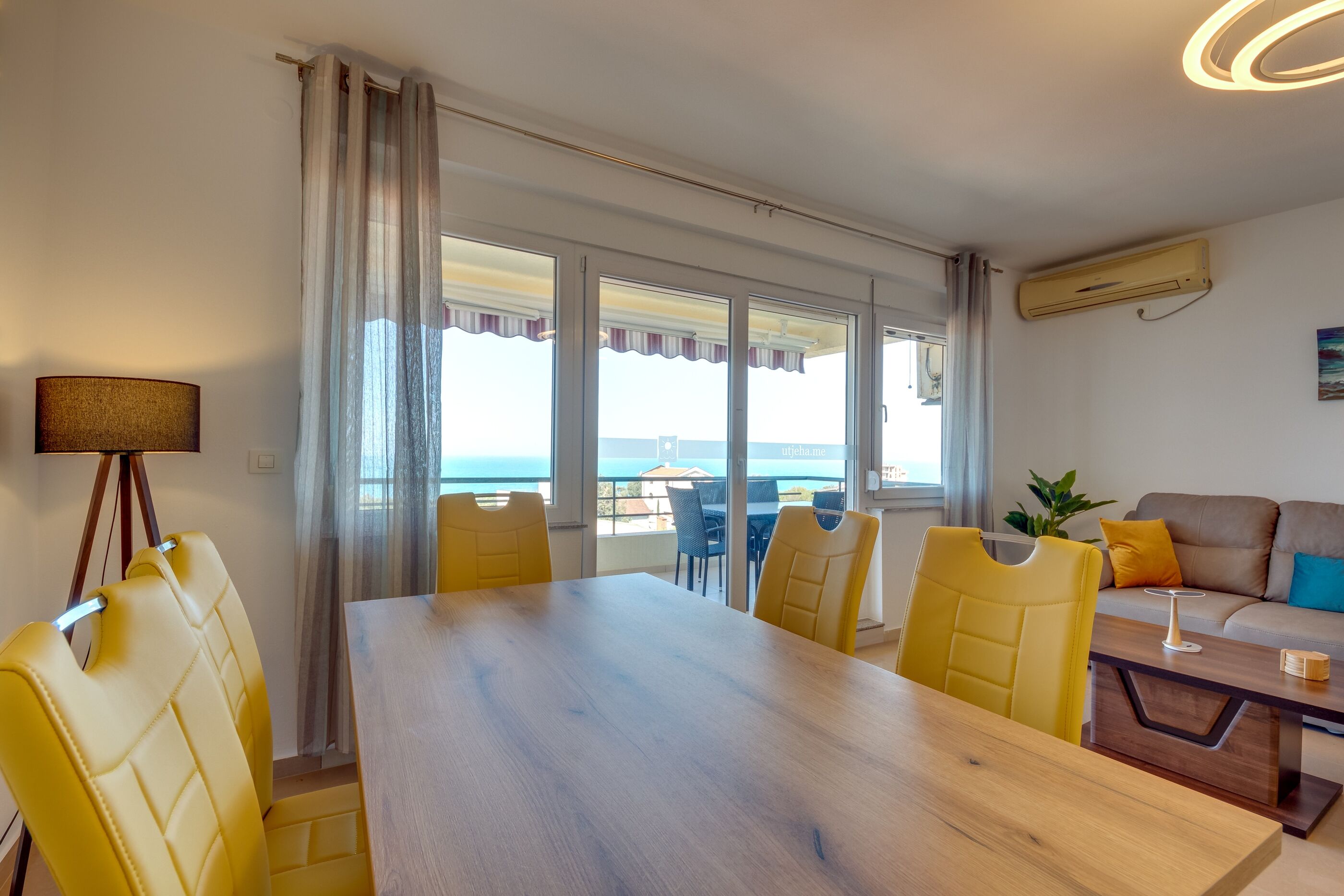 Apartments Utjeha 47501-A10