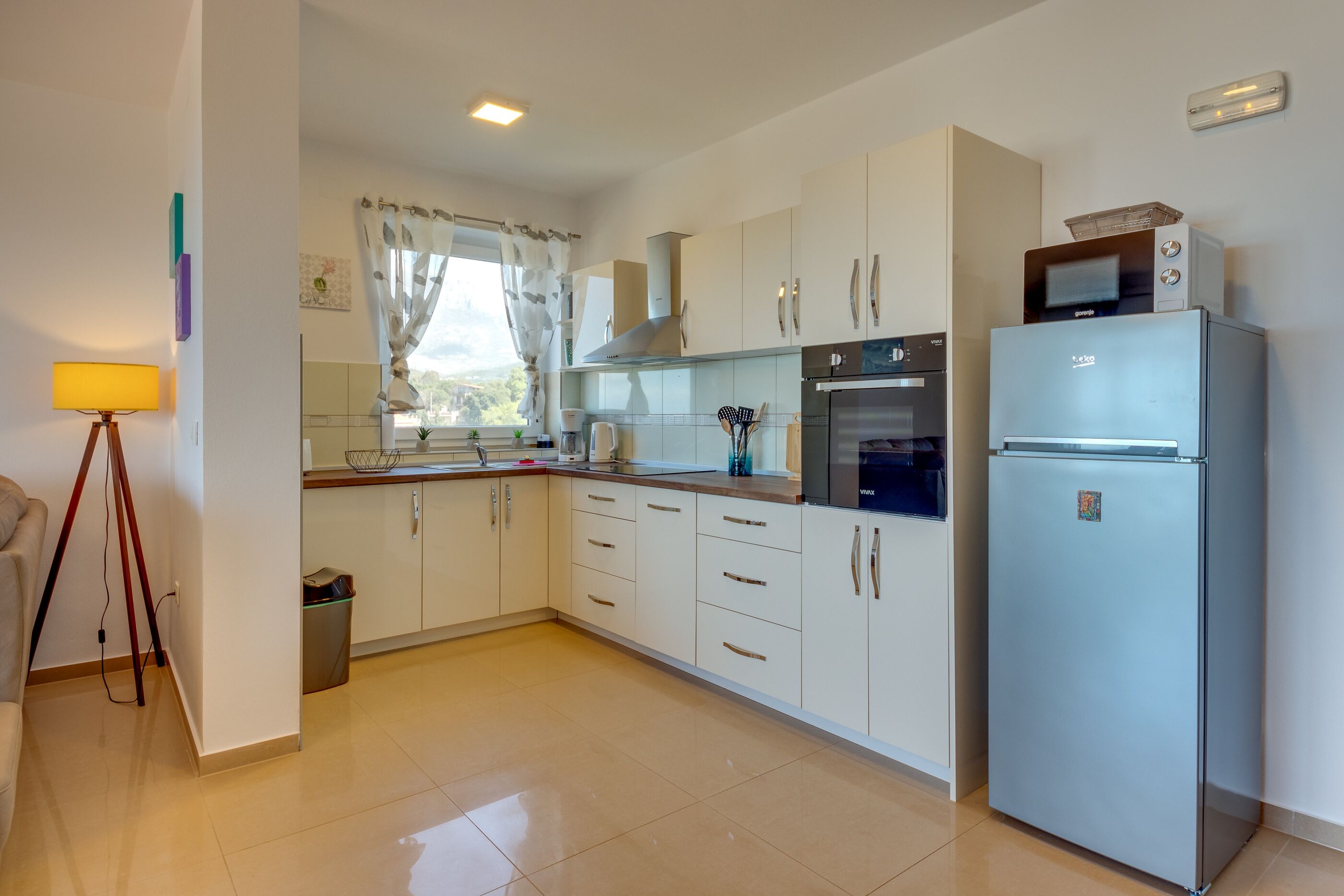 Apartments Utjeha 47501-A10