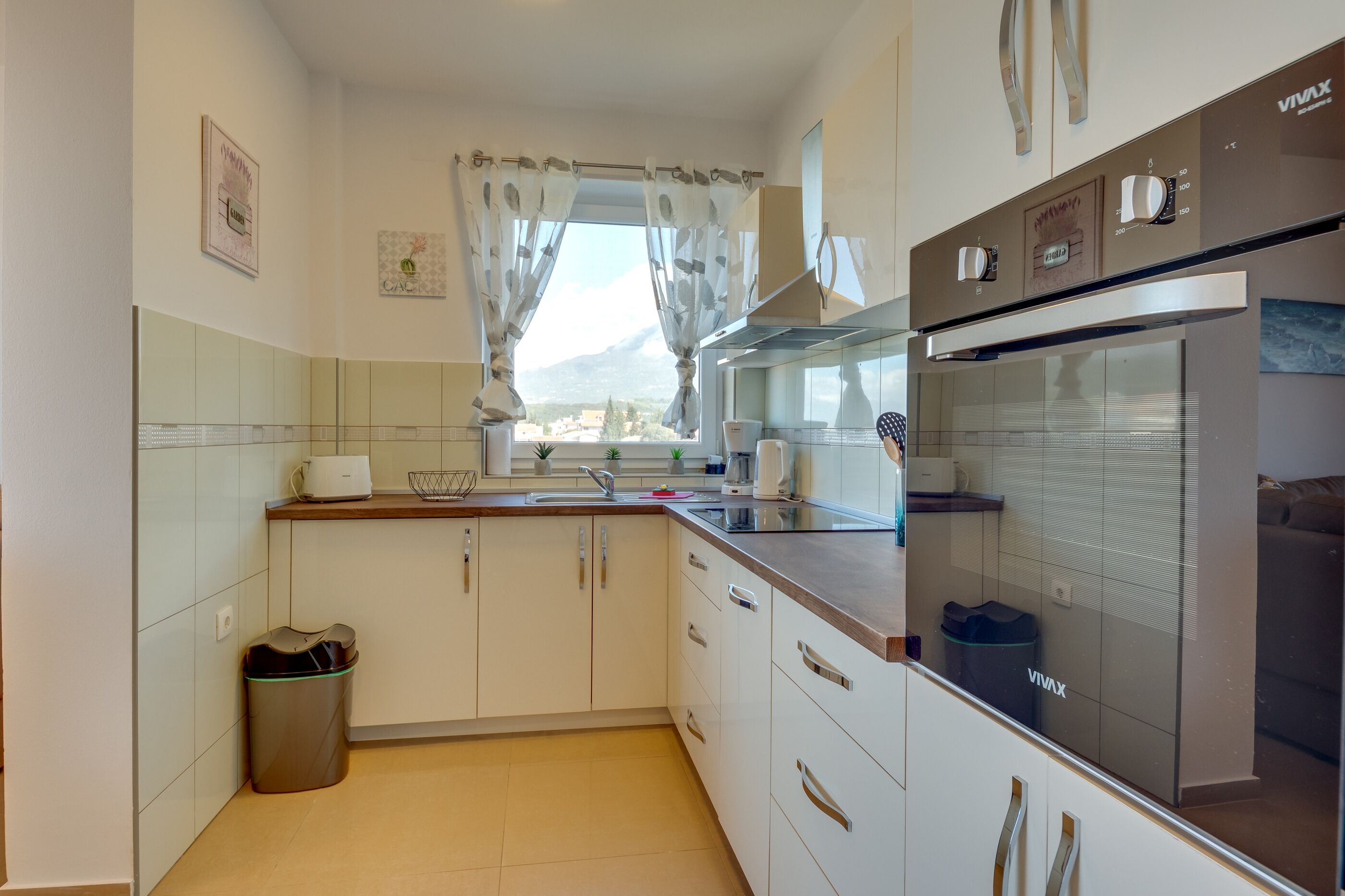 Apartments Utjeha 47501-A10