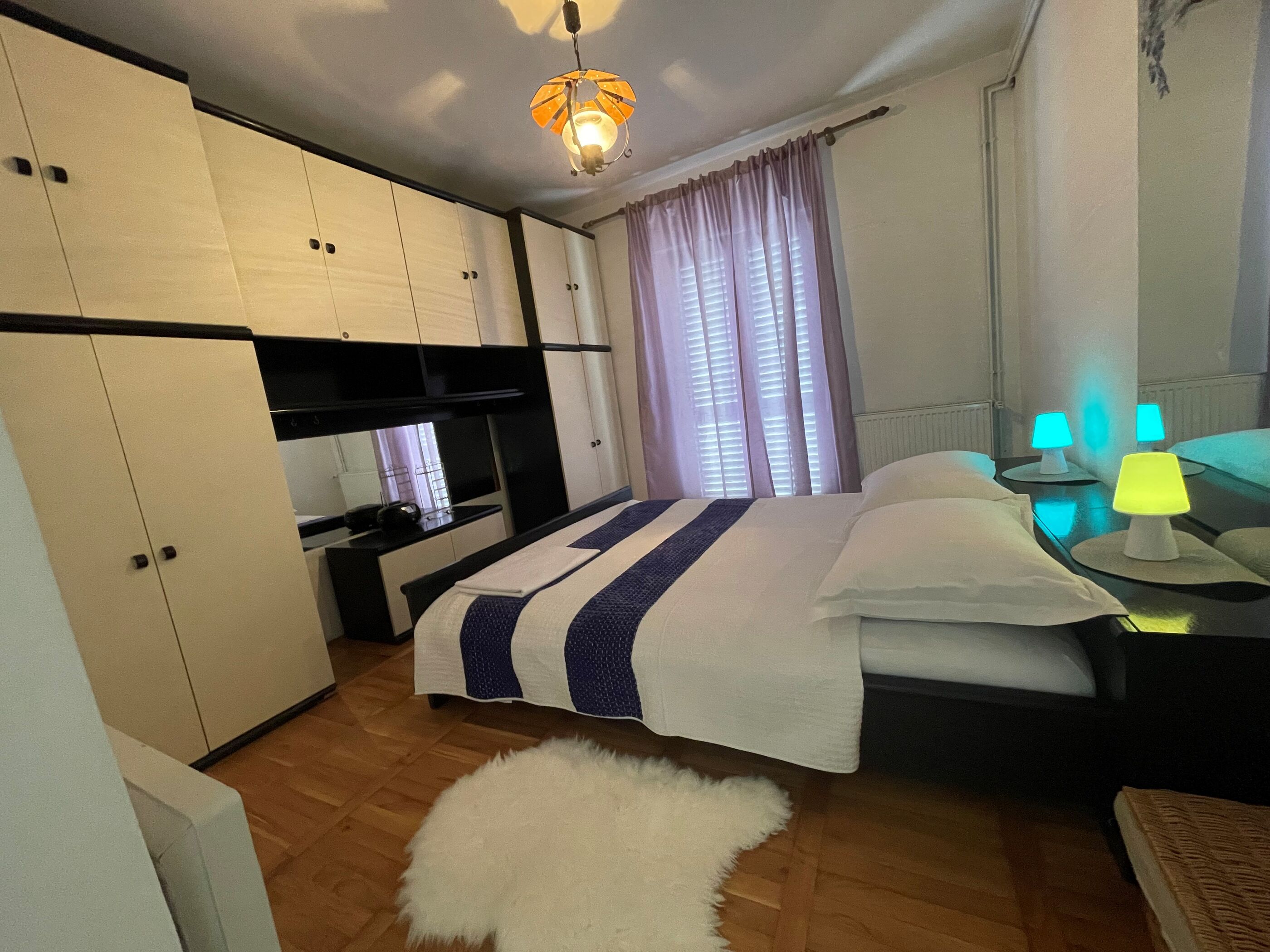 Apartment Lavender Dream 82491-A2