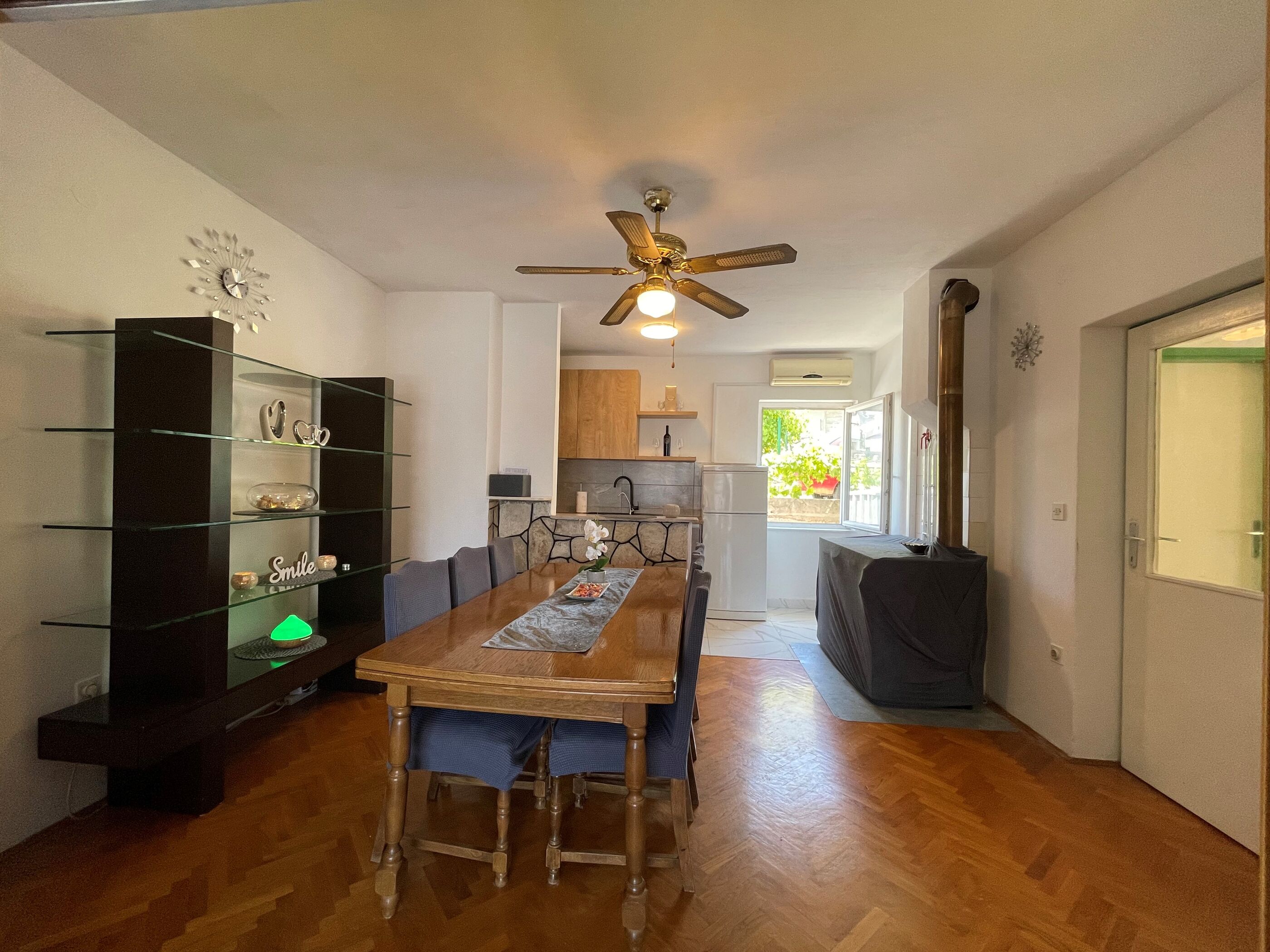 Apartment Lavender Dream 82491-A2