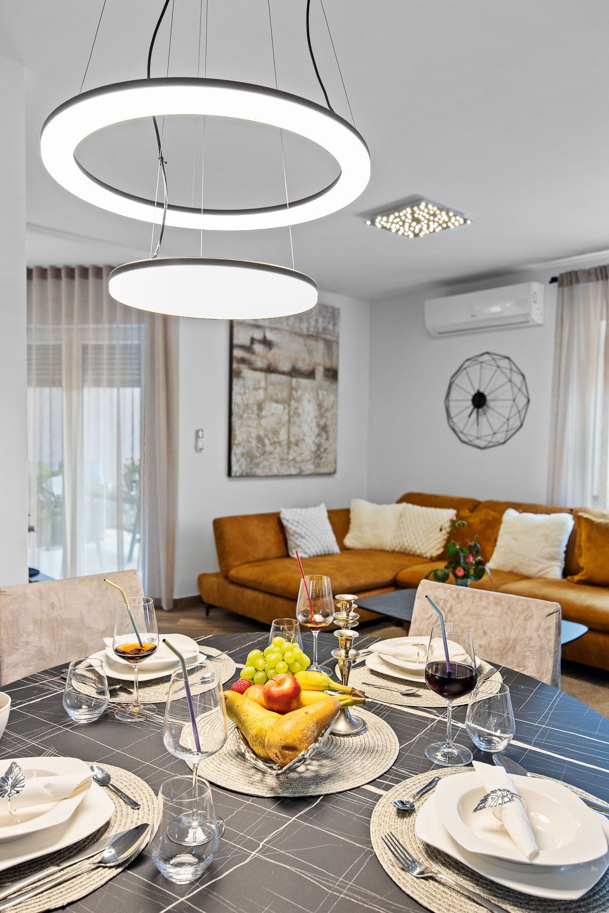 House Goga 74275-A1