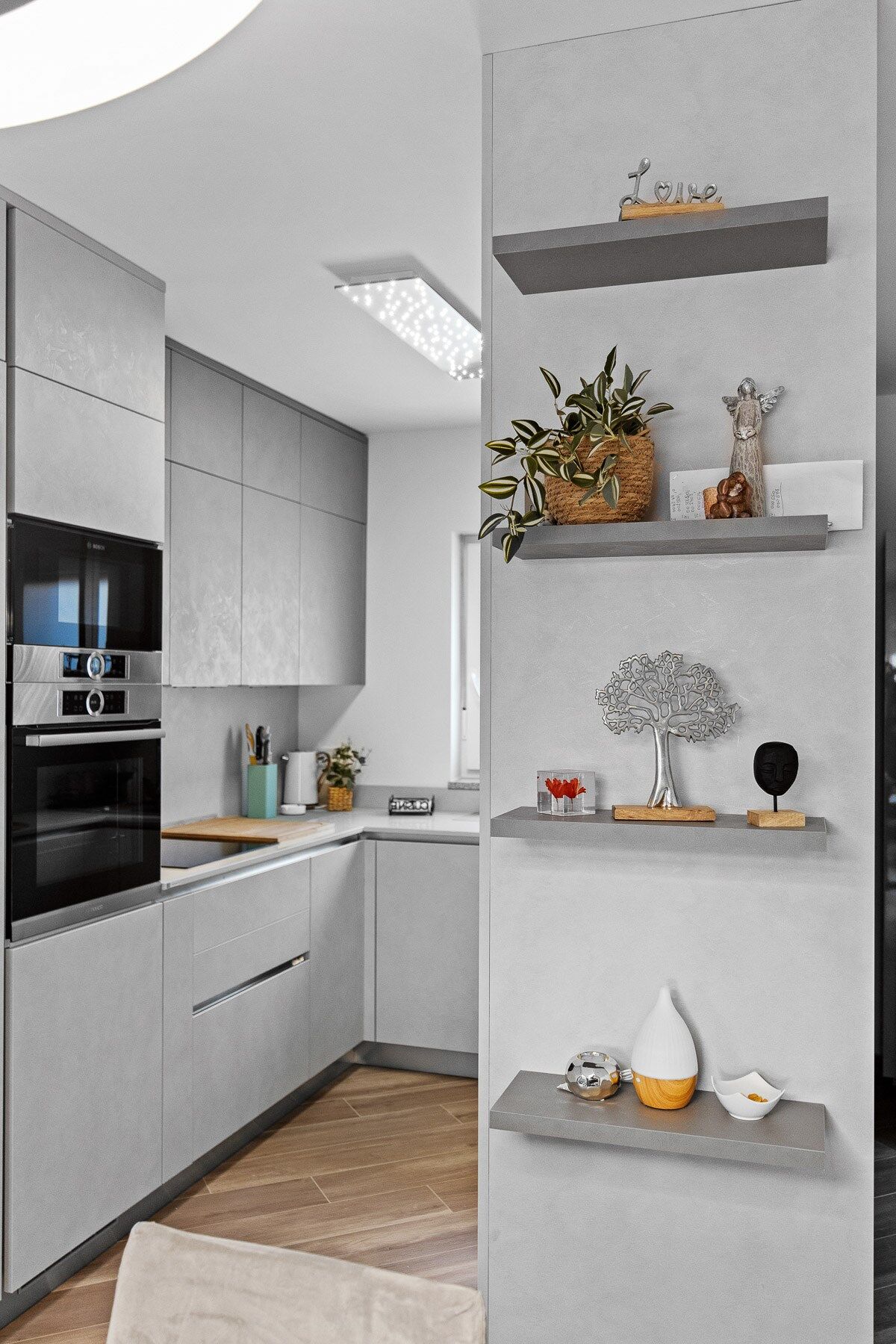House Goga 74275-A1