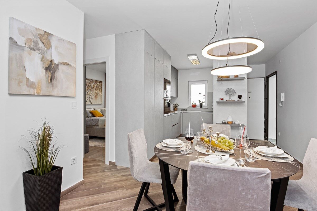 House Goga 74275-A1