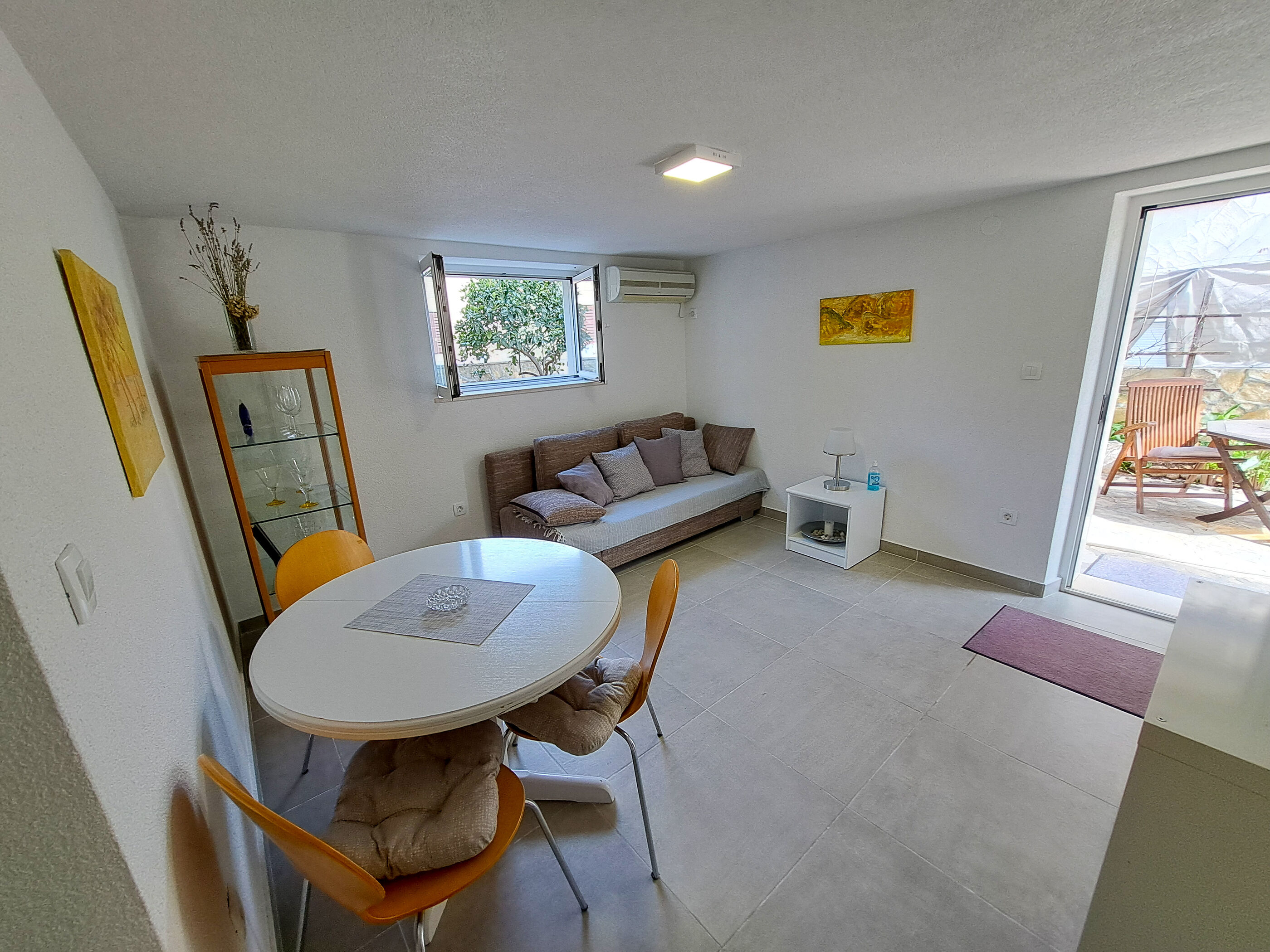 Apartments Ivanka 46321-A2