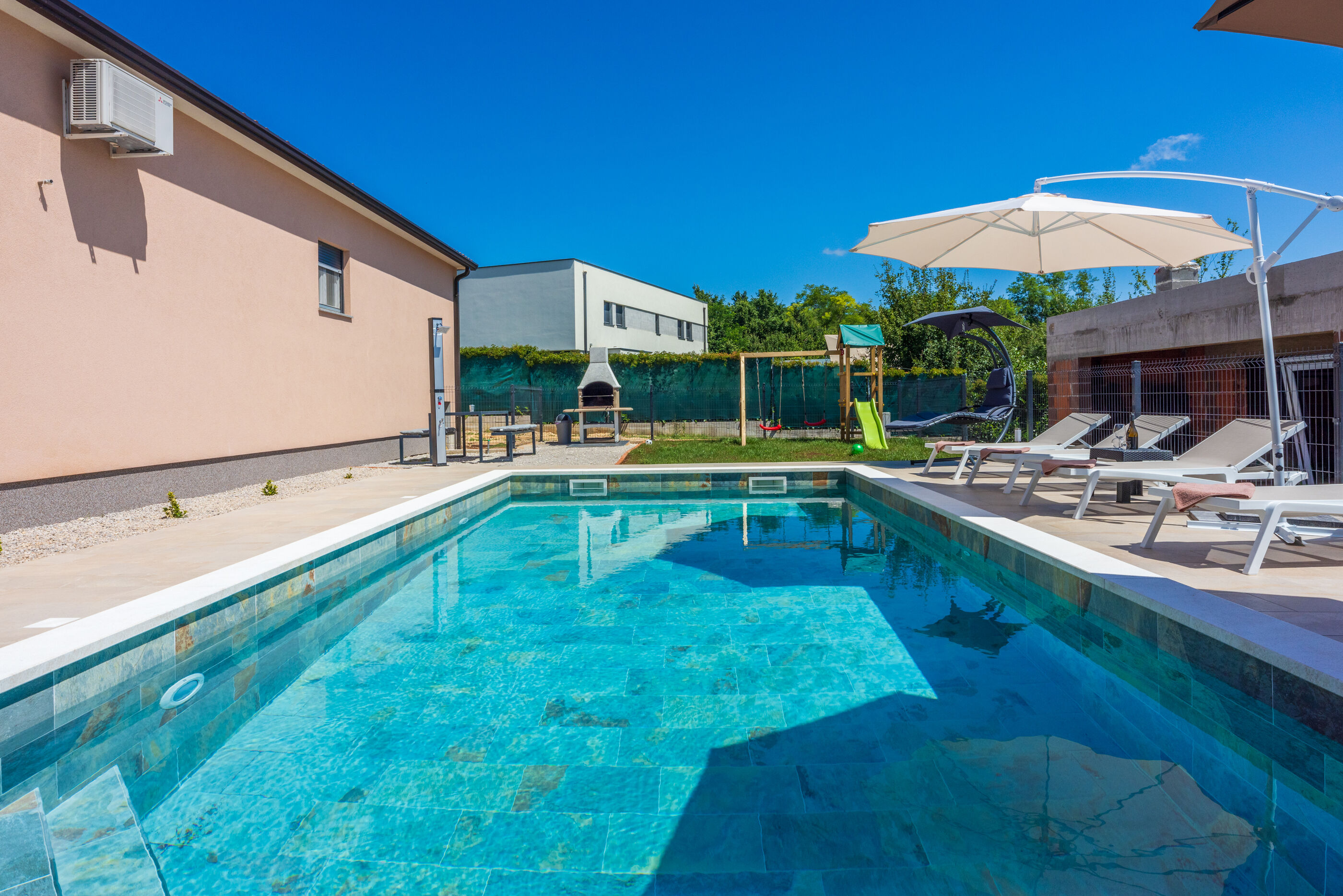 Villa Daris V9801-K1