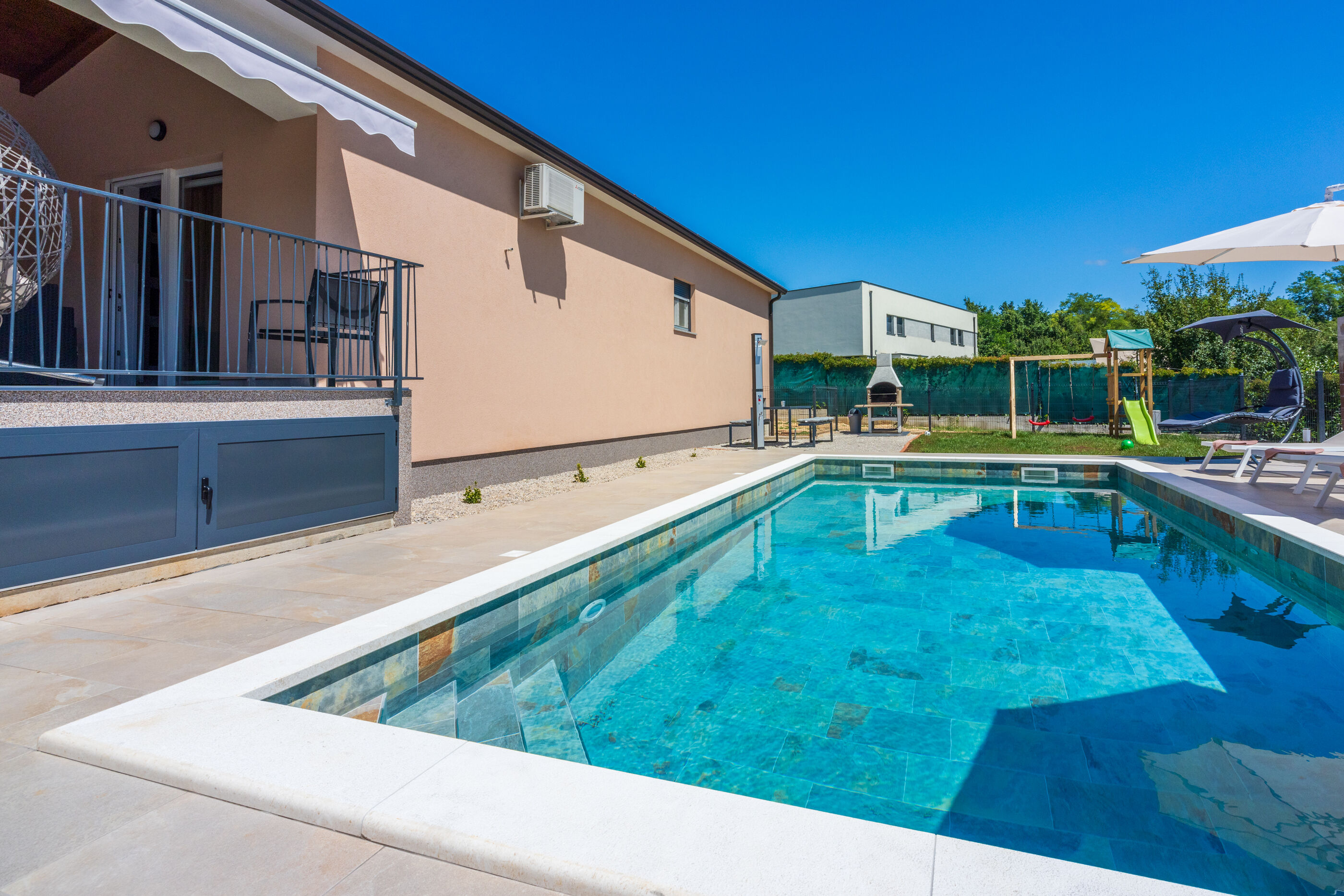 Villa Daris V9801-K1