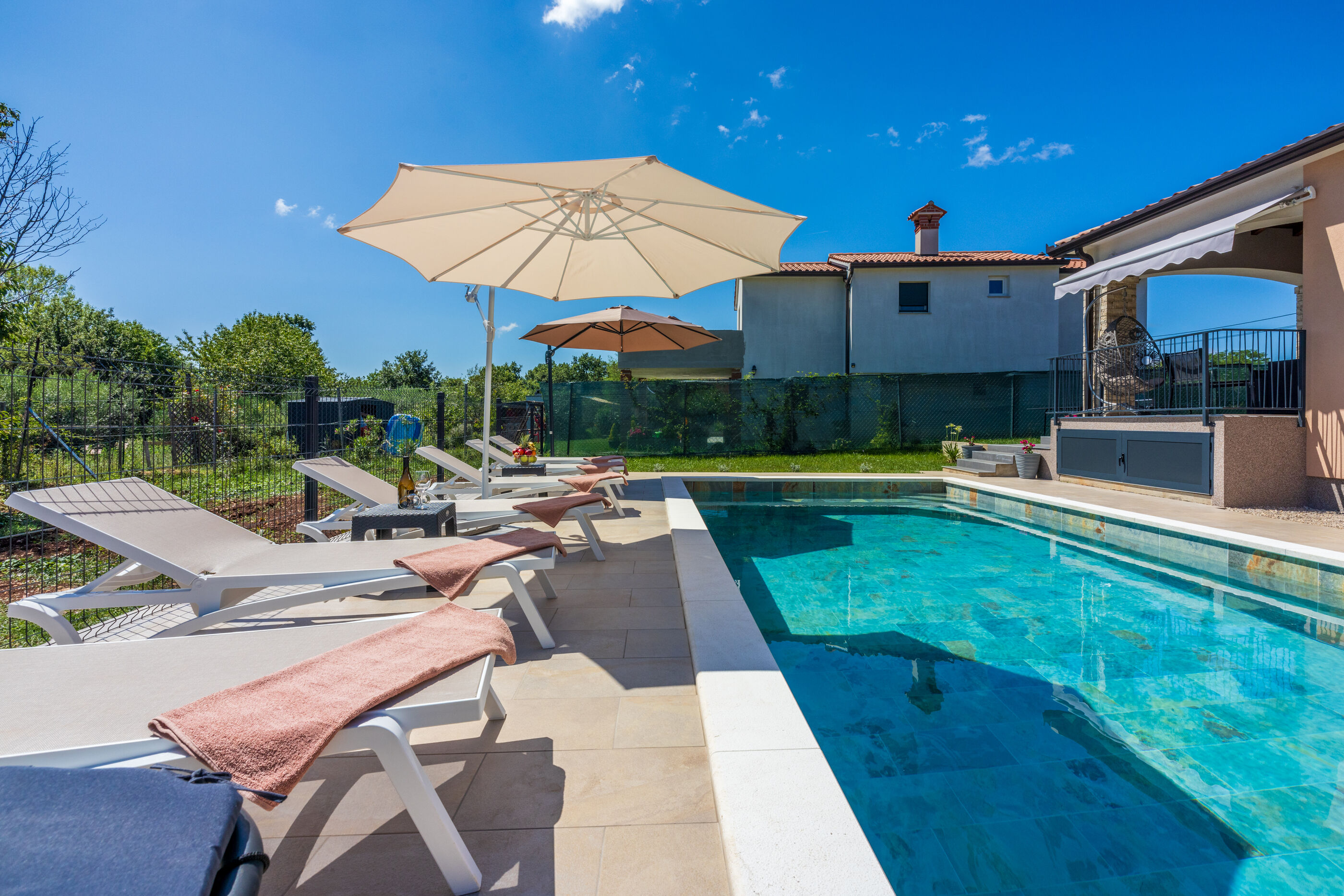 Villa Daris V9801-K1
