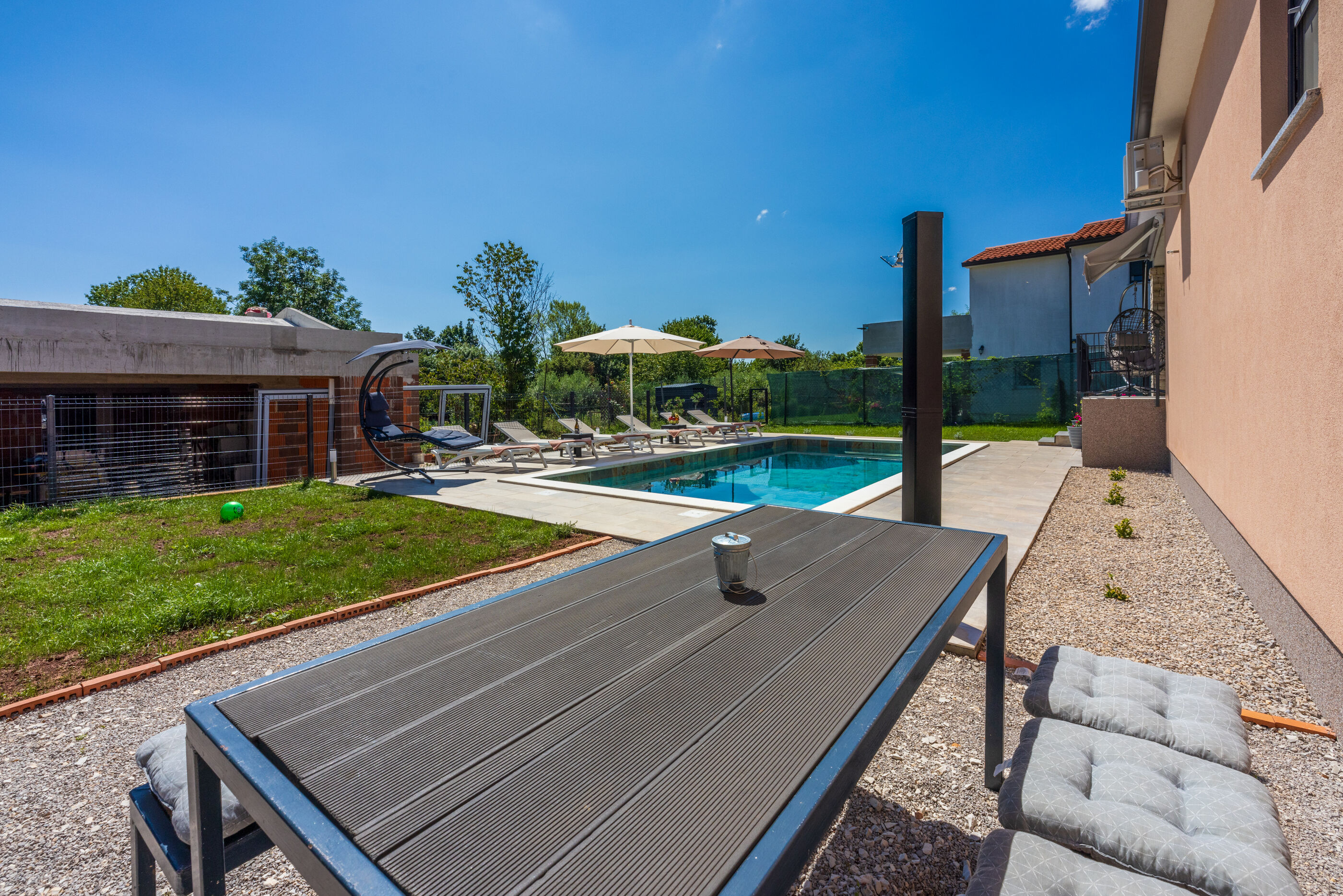 Villa Daris V9801-K1