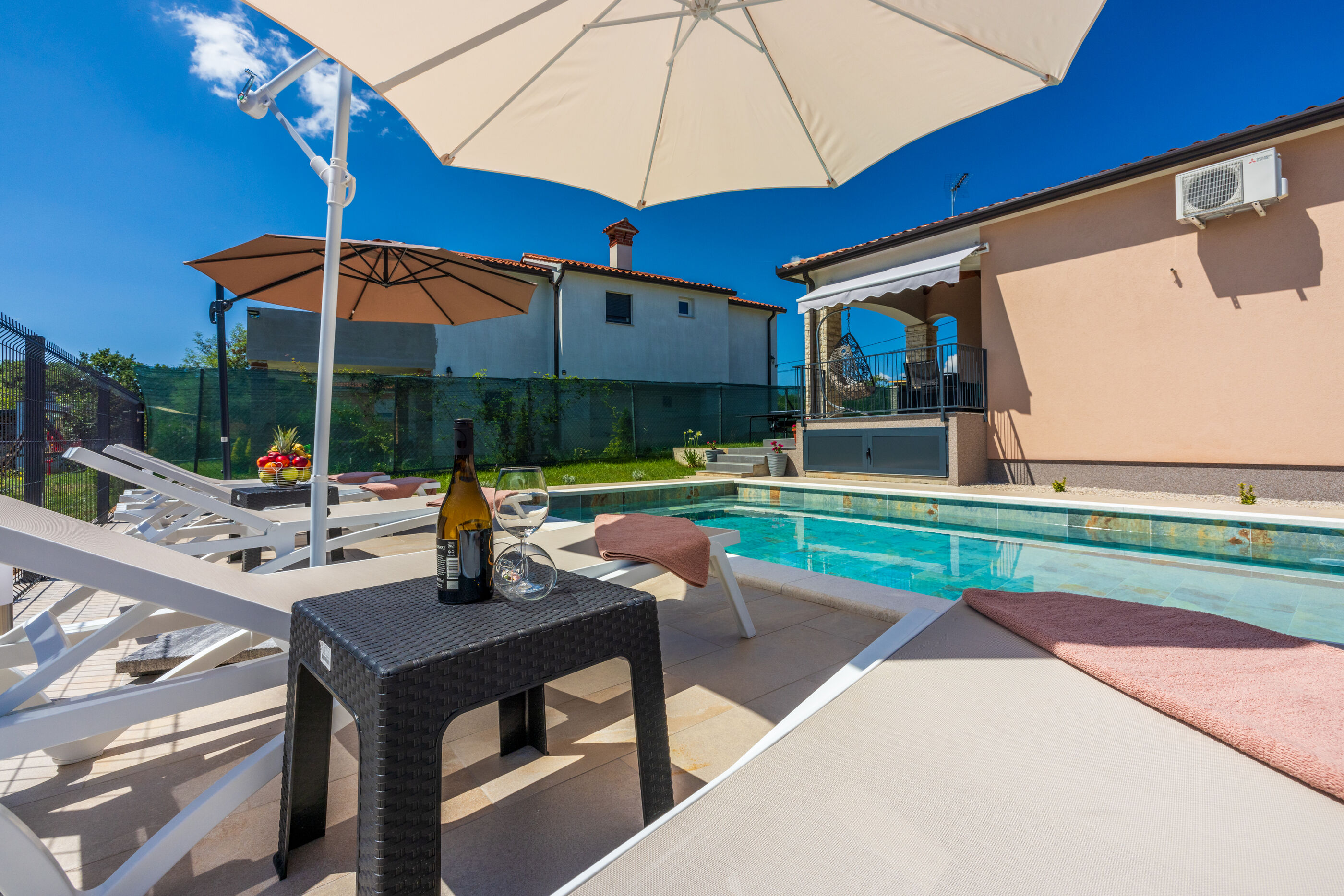 Villa Daris V9801-K1